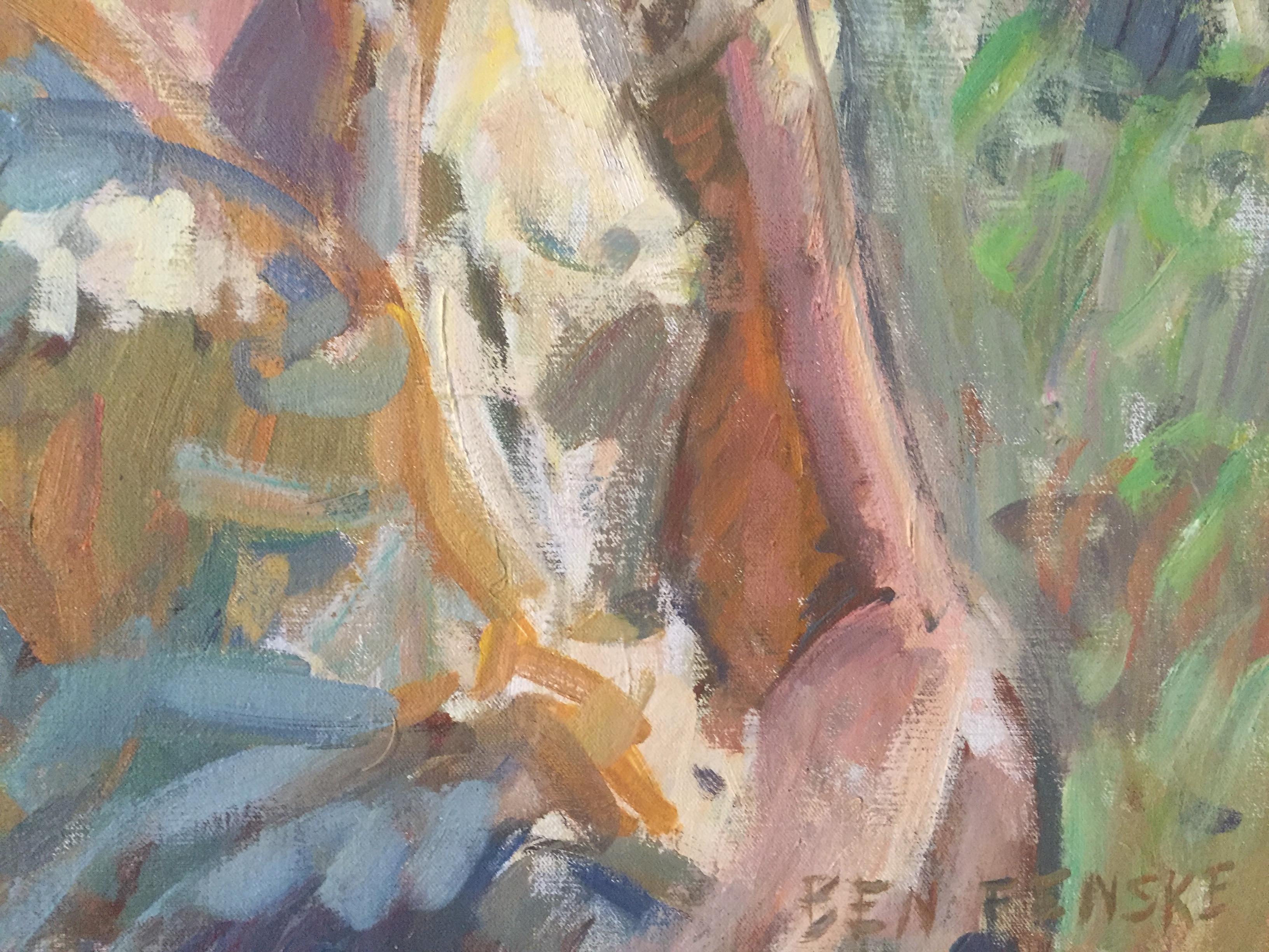 „Amy Outside“ 2018 – Ölgemälde, Porträt einer Frau im Freien in sonnigen gelben Farbtönen (Braun), Portrait Painting, von Ben Fenske
