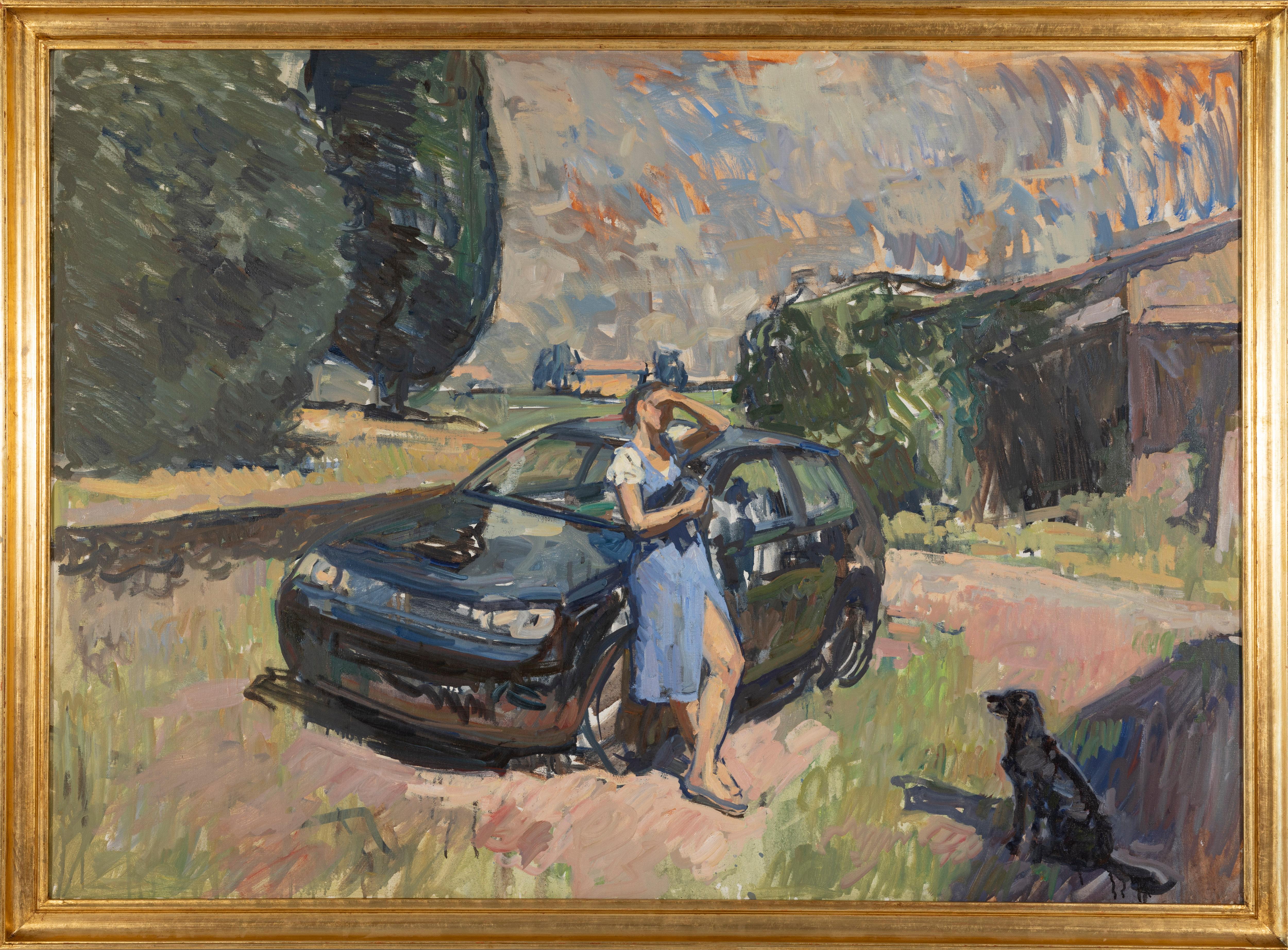 Peinture à l'huile « Golfe » en plein air, femme s'appuyant sur Fiat avec chien en Toscane, Italie - Painting de Ben Fenske