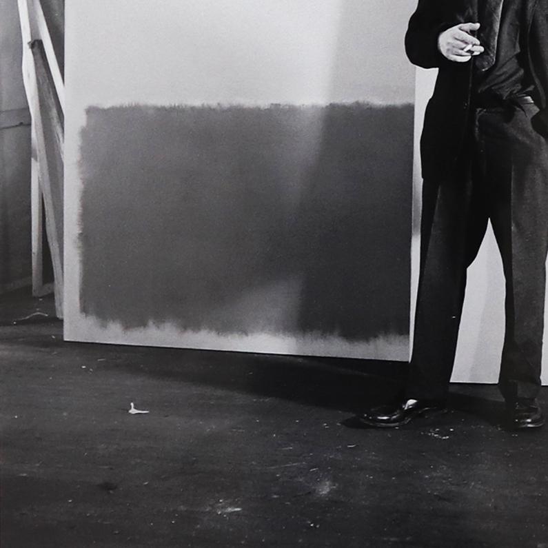 Mark Rothko 1961 - Ikonische abstrakt-expressionistische Künstlerfotografie im Angebot 3