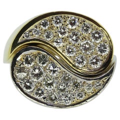 Conjunto de anillos de diamantes Yin y Yang de Ben Rosenfeld