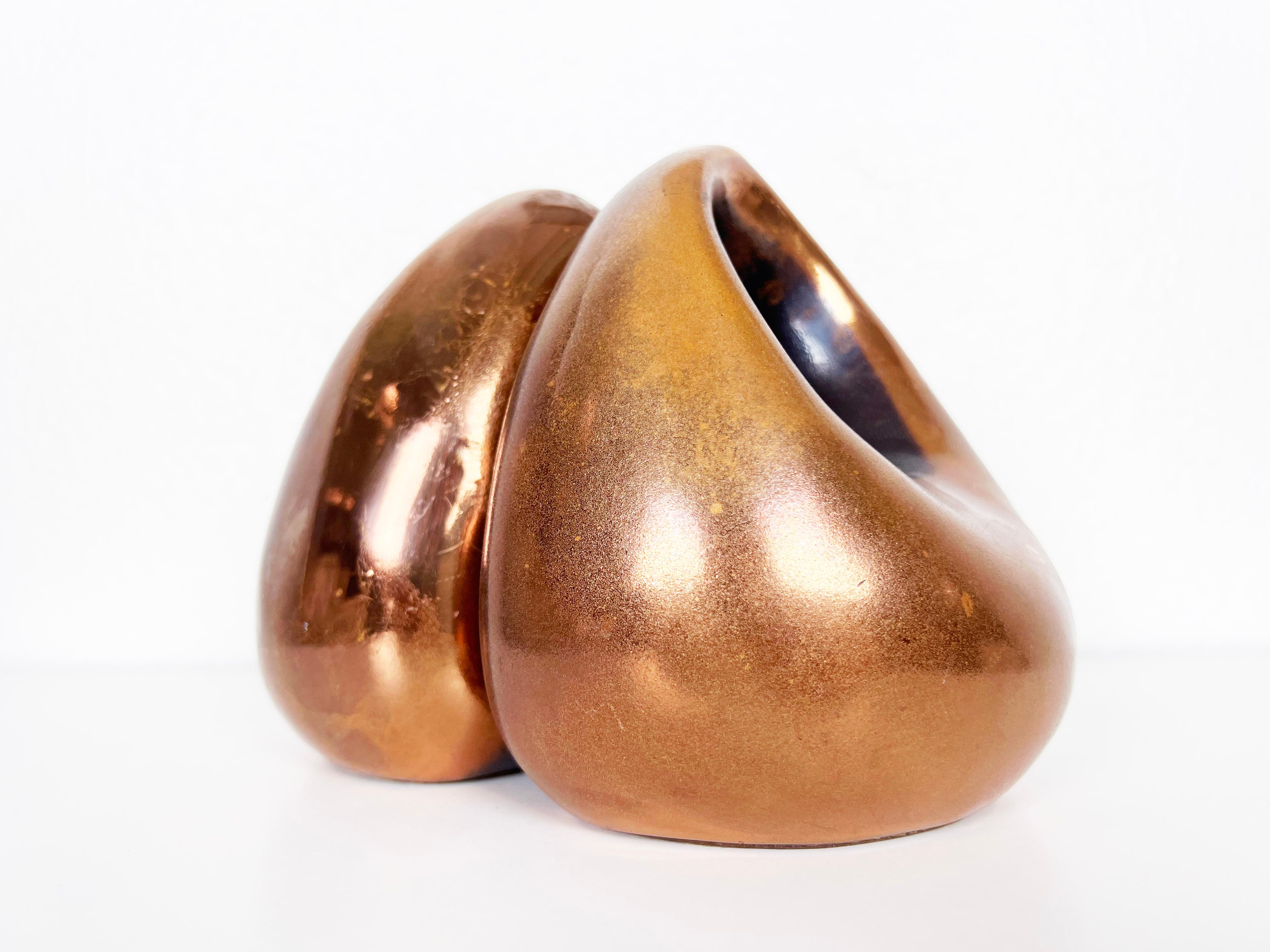 Ben Seibel Copper Bookends for Jenfred-Ware, a Pair In Good Condition For Sale In Fort Lauderdale, FL