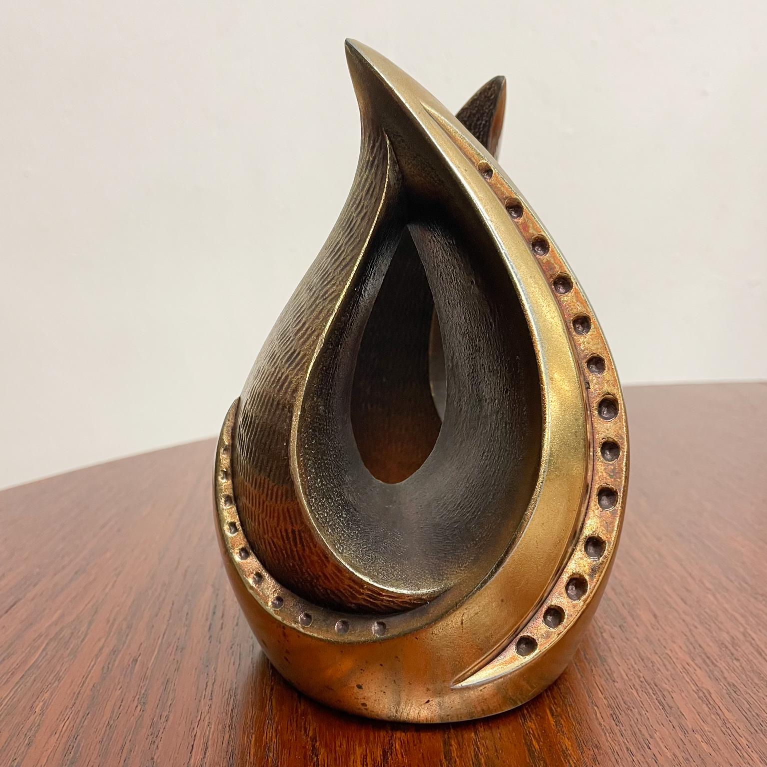 Mid-Century Modern Ben Seibel for Jenfred Sculptural Brass Bookends Modern Tear Drop Flame, 1950s