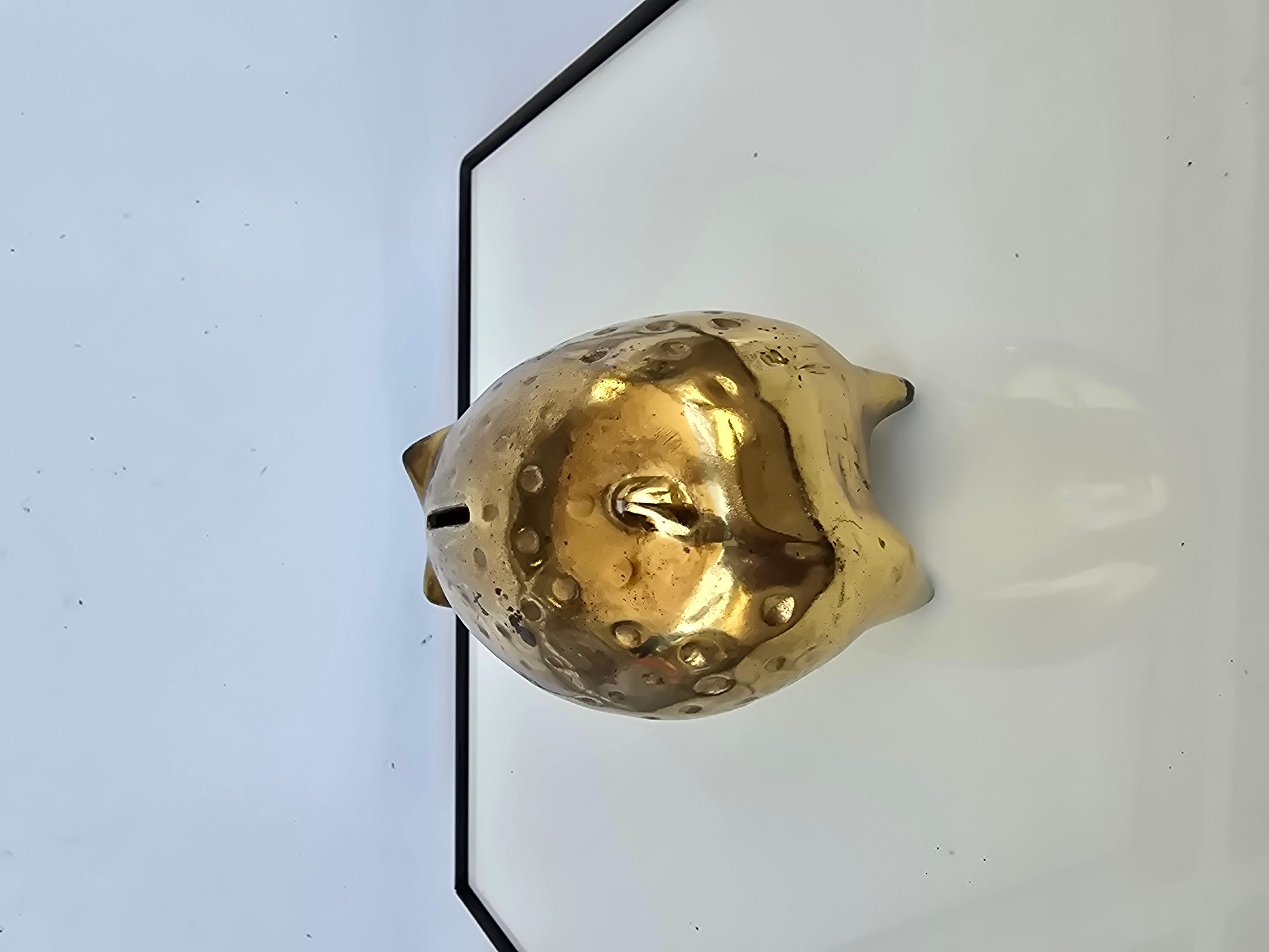 Ben Seibel Escultura hucha de latón Jenfred Ware Estadounidense en venta
