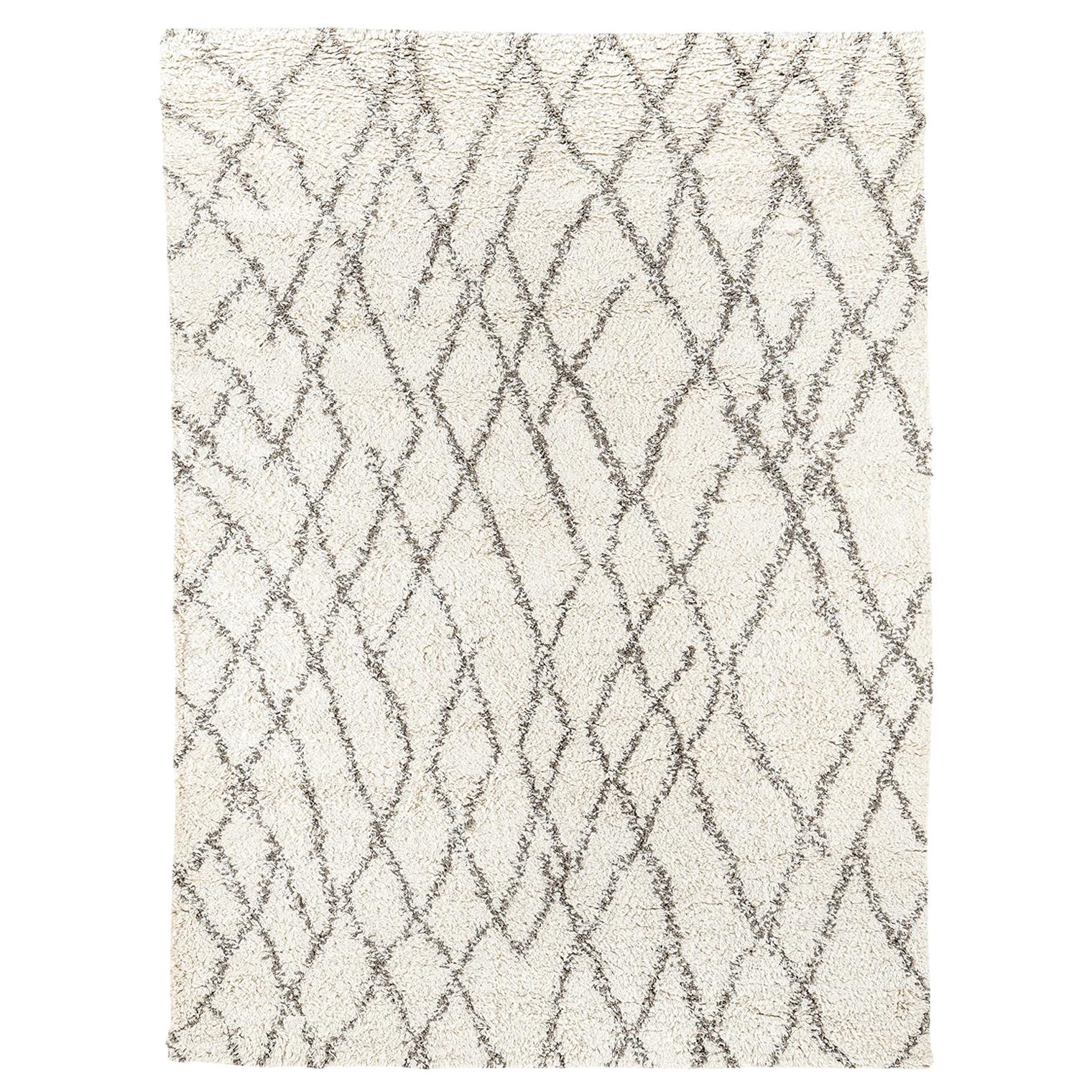 Ben Soleimani Noura Rug– Moroccan Hand-knotted Ultra-plush Ivory 12'x15' For Sale