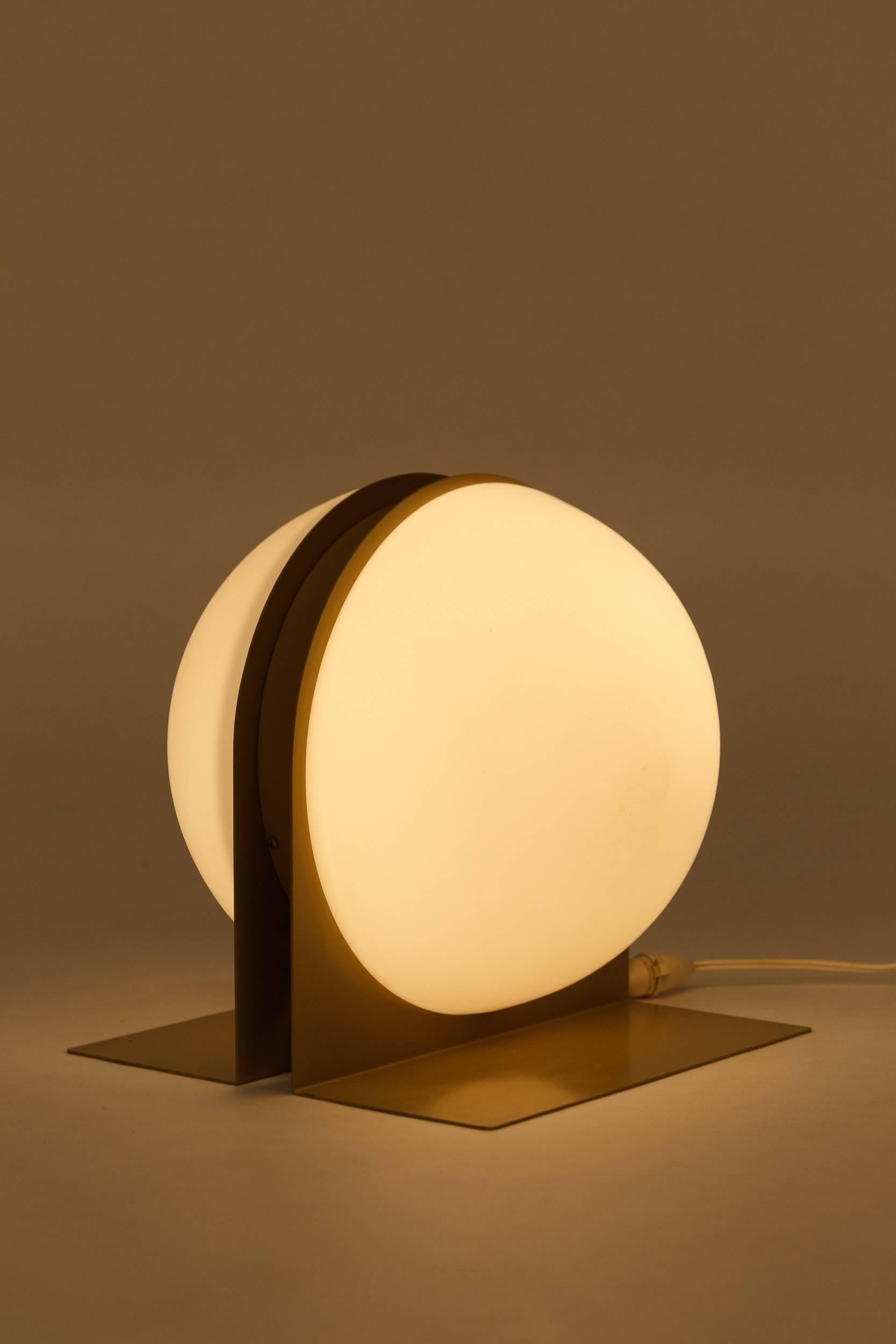 Fin du 20e siècle Lampe de bureau Ben Swildens pour Verre 10445 Lumière, 1970 en vente