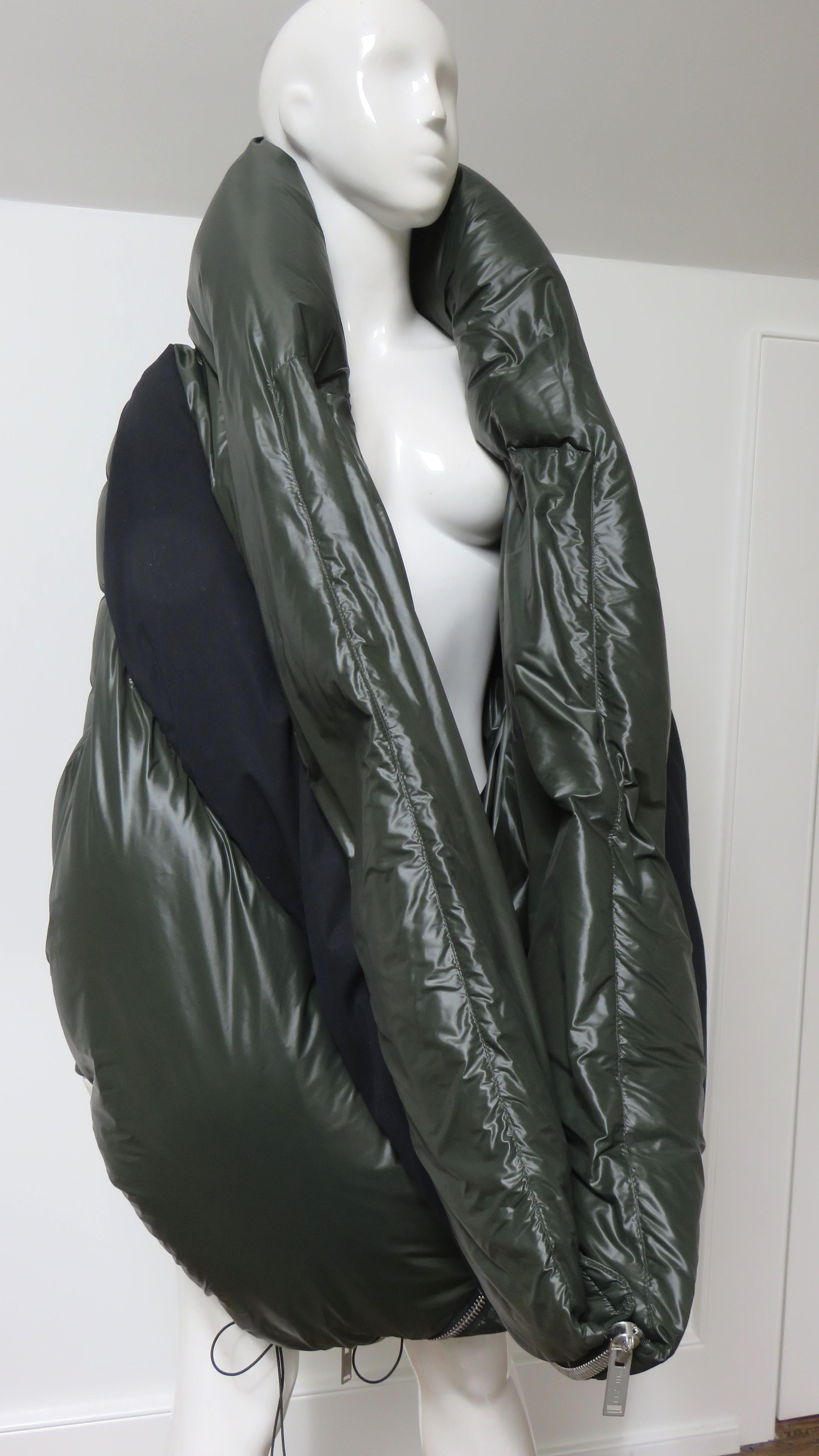 Ben Traverniti Unravel Project Wrap color Block Puffer Jacket en vente 2