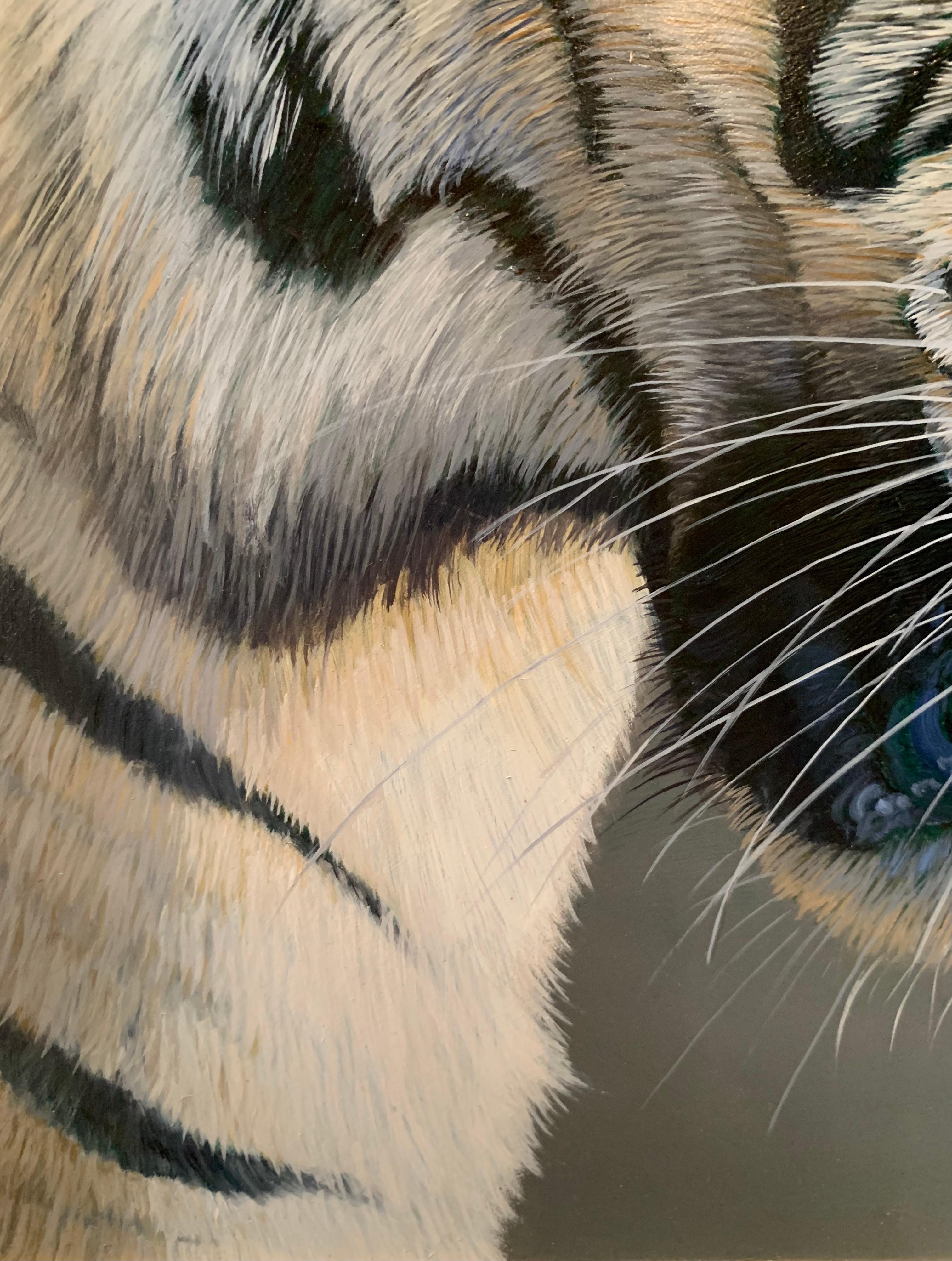'Focus' Photorealist painting of a Tiger, ready to pounce, orange, grey & black For Sale 1