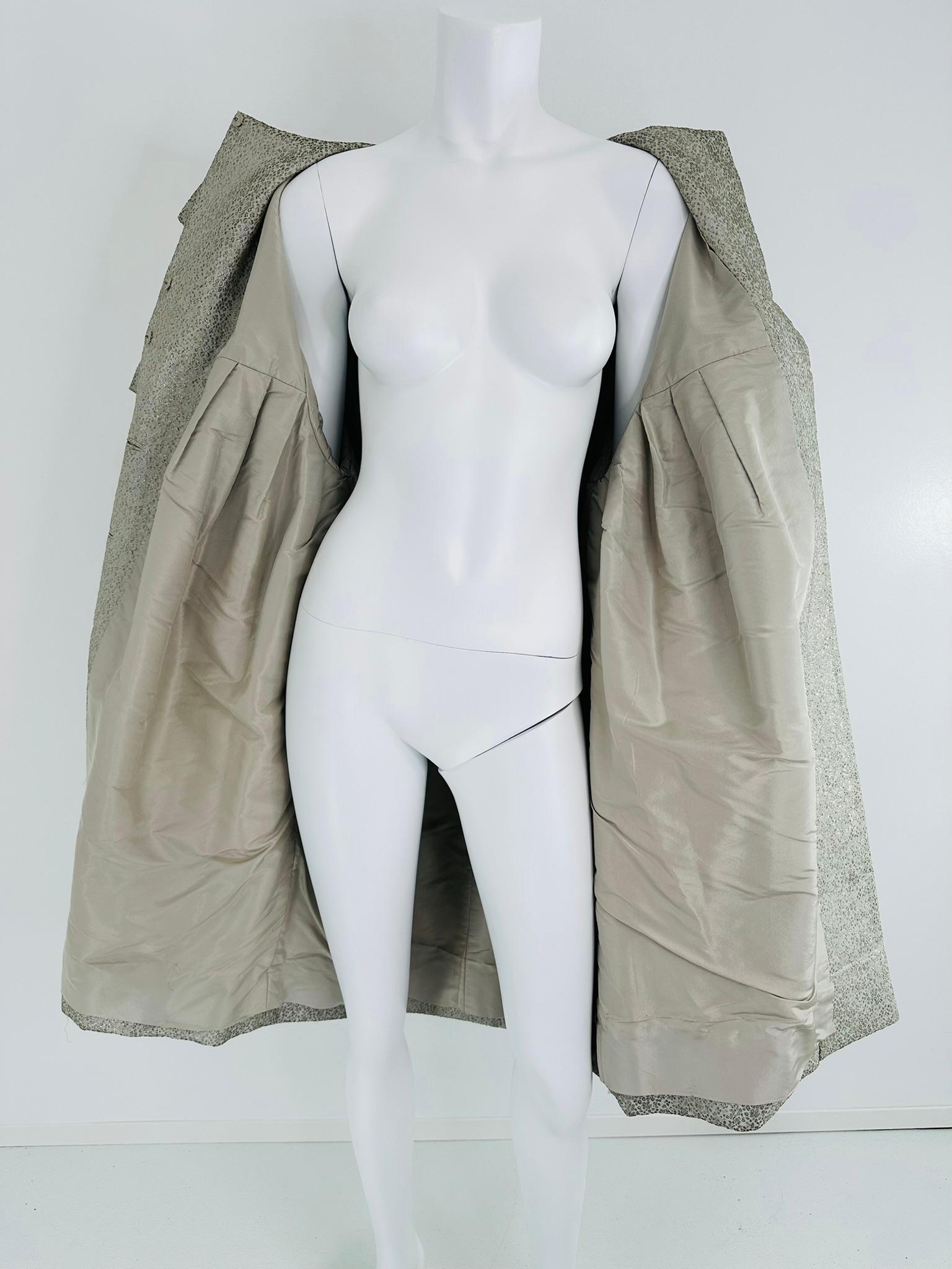 Ben Zuckerman Silver & Ice Blue Metallic Brocade 1950s Sac Back Evening Coat For Sale 13