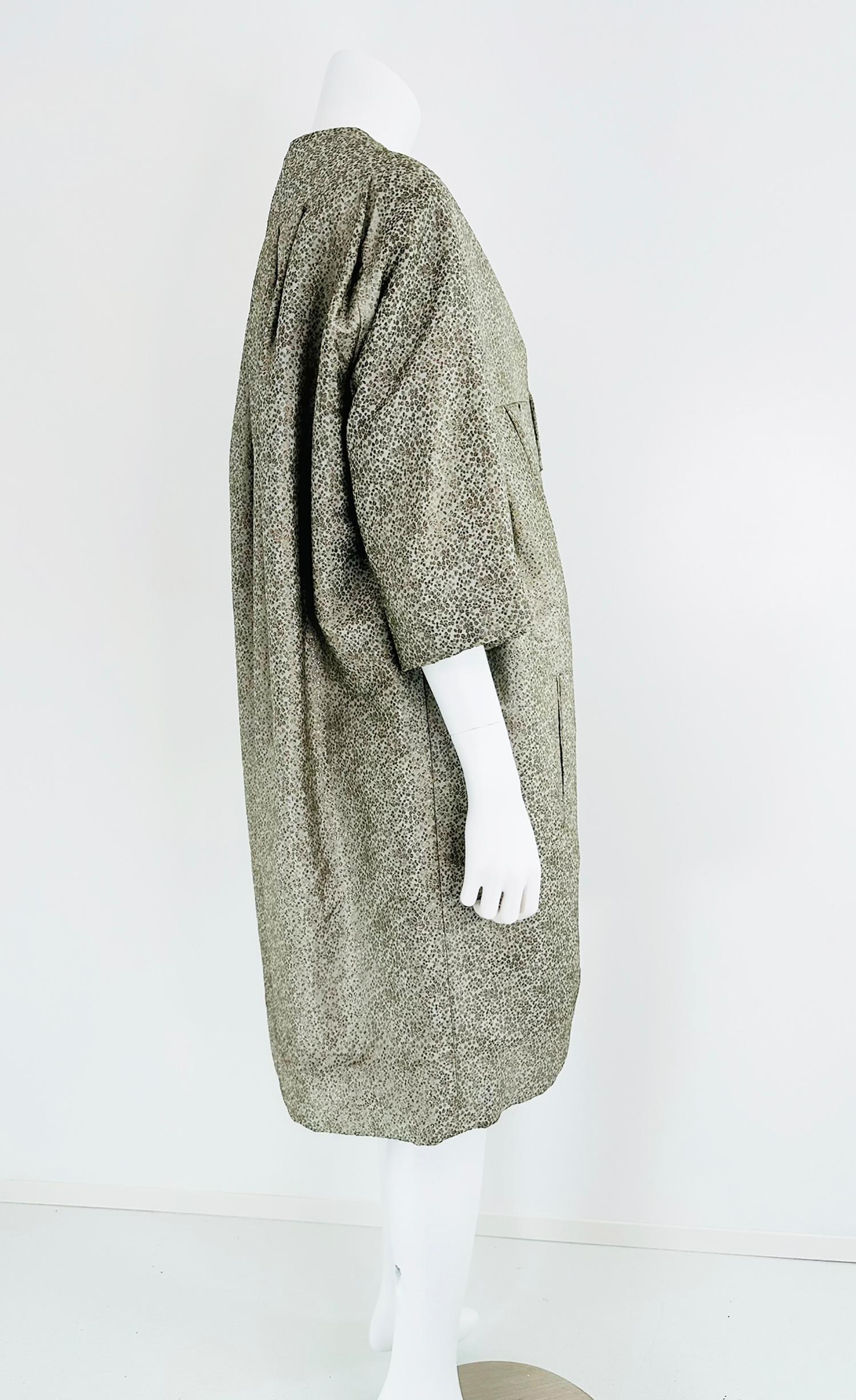 Ben Zuckerman Silver & Ice Blue Metallic Brocade 1950s Sac Back Evening Coat For Sale 1