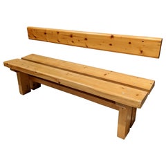 Bench und Backsplash von Charlotte Perriand für Les Arcs