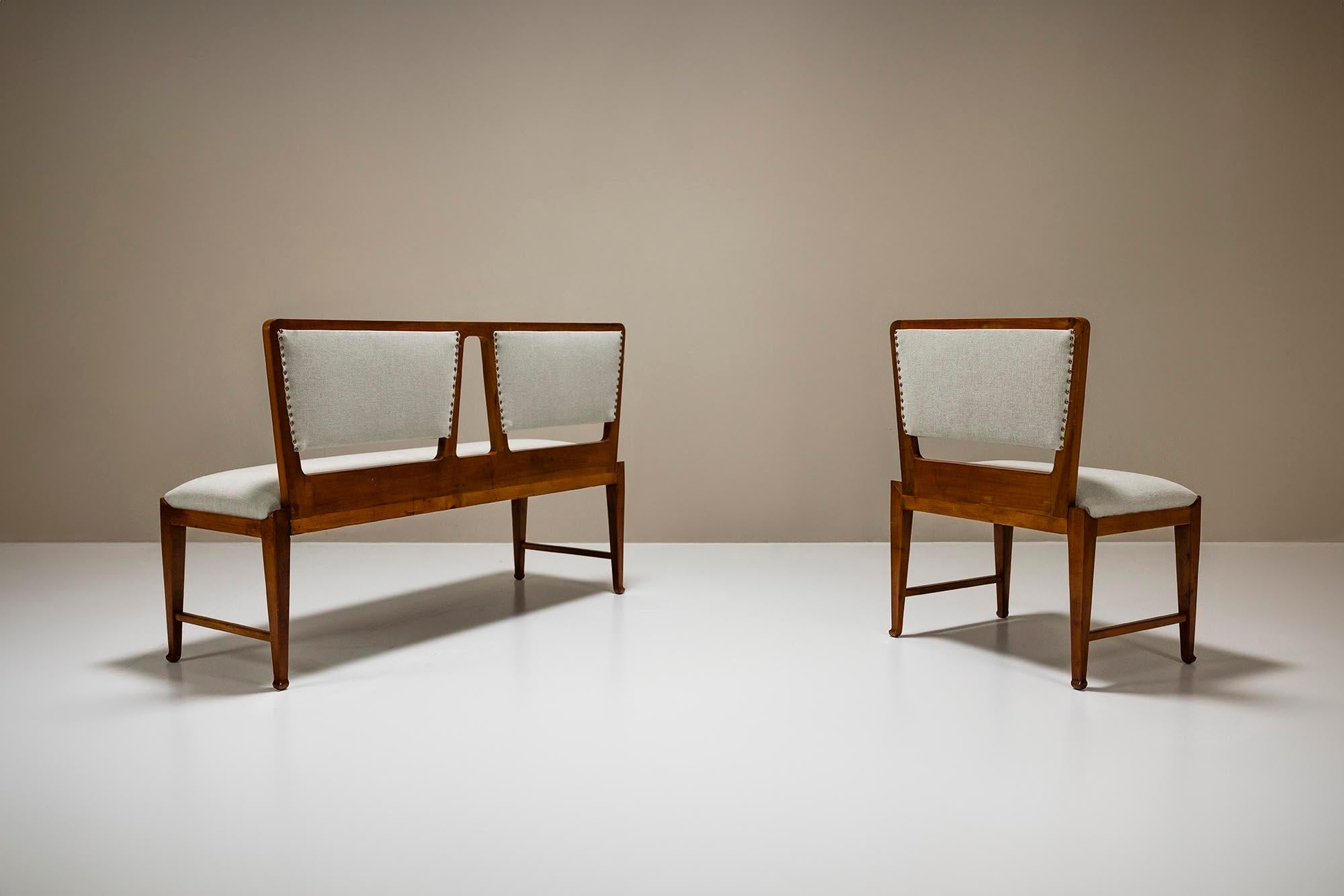 Mid-Century Modern Bench And Side Chair In Cherry Wood And Off-White Upholstery, Italy 1950's For Sale