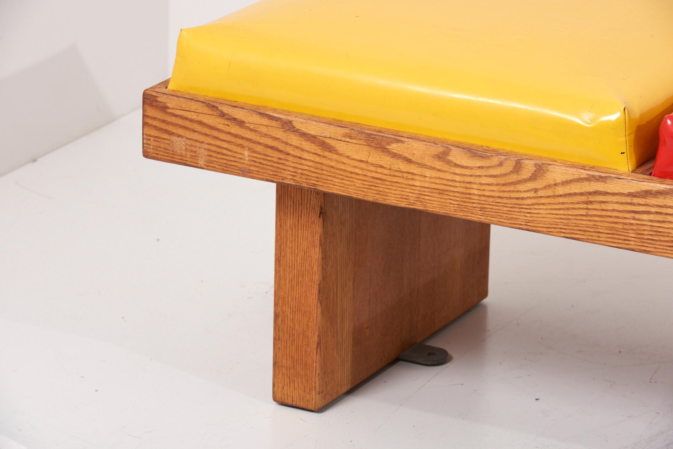Bench by Harvey Probber in Ketchup / Mustard in Oak, USA 1960s For Sale 4