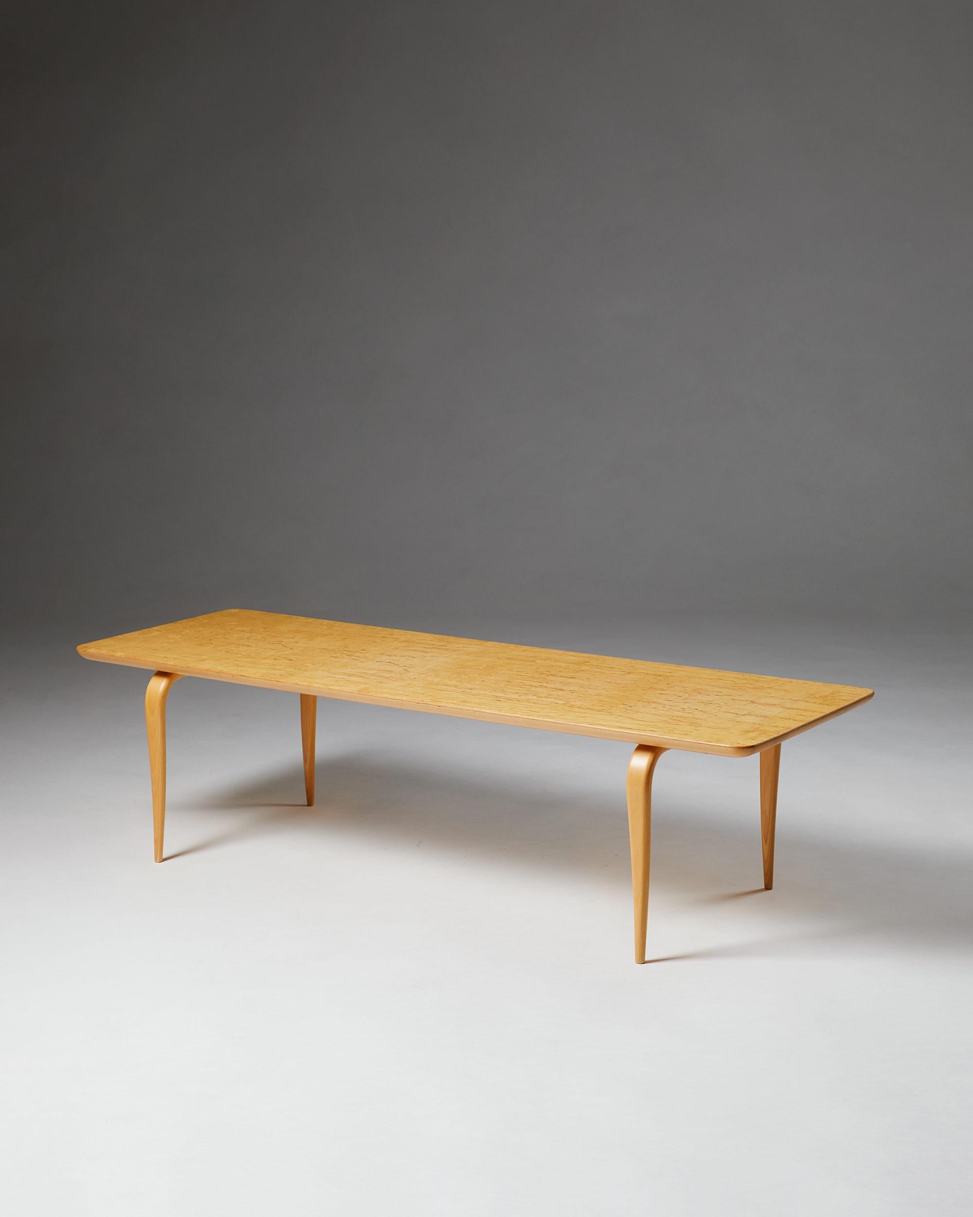 Bench/coffee table “Annika” designed by Bruno Mathsson for Karl Mathsson,
Sweden, 1960s.
Karelian birch.

Measures: H 32 cm / 1' 3/5