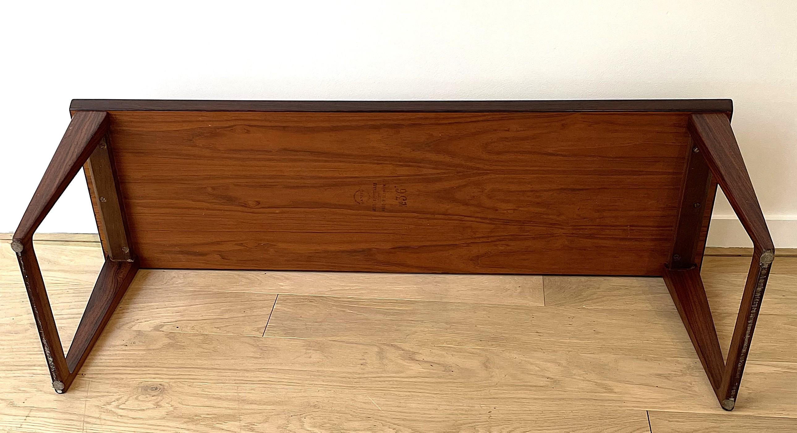 Couchtisch/Bank und Schrank aus Palisanderholz von Kai Kristiansen im Angebot 3