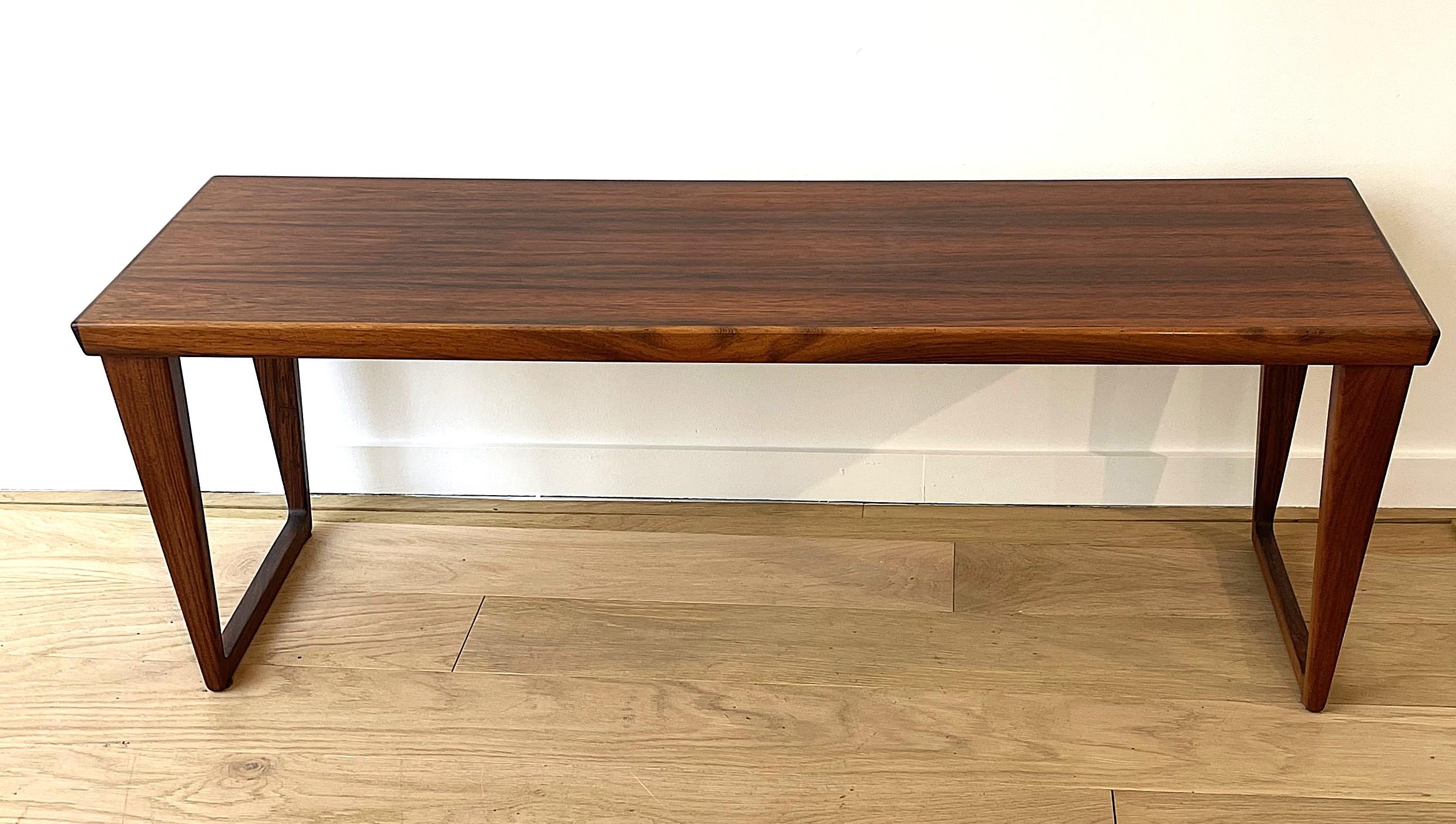Couchtisch/Bank und Schrank aus Palisanderholz von Kai Kristiansen im Zustand „Gut“ im Angebot in PARIS, FR