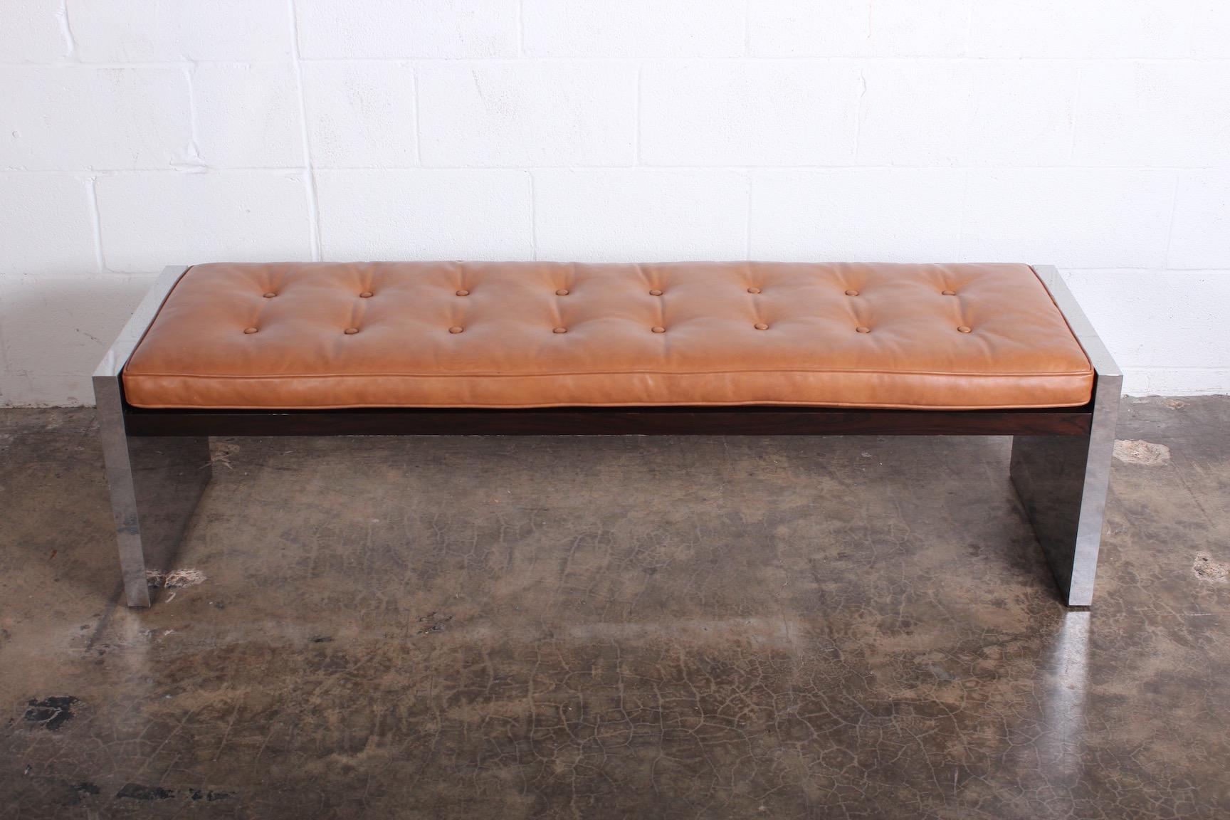 Bench Designed by Roger Sprunger for Dunbar In Good Condition In Dallas, TX