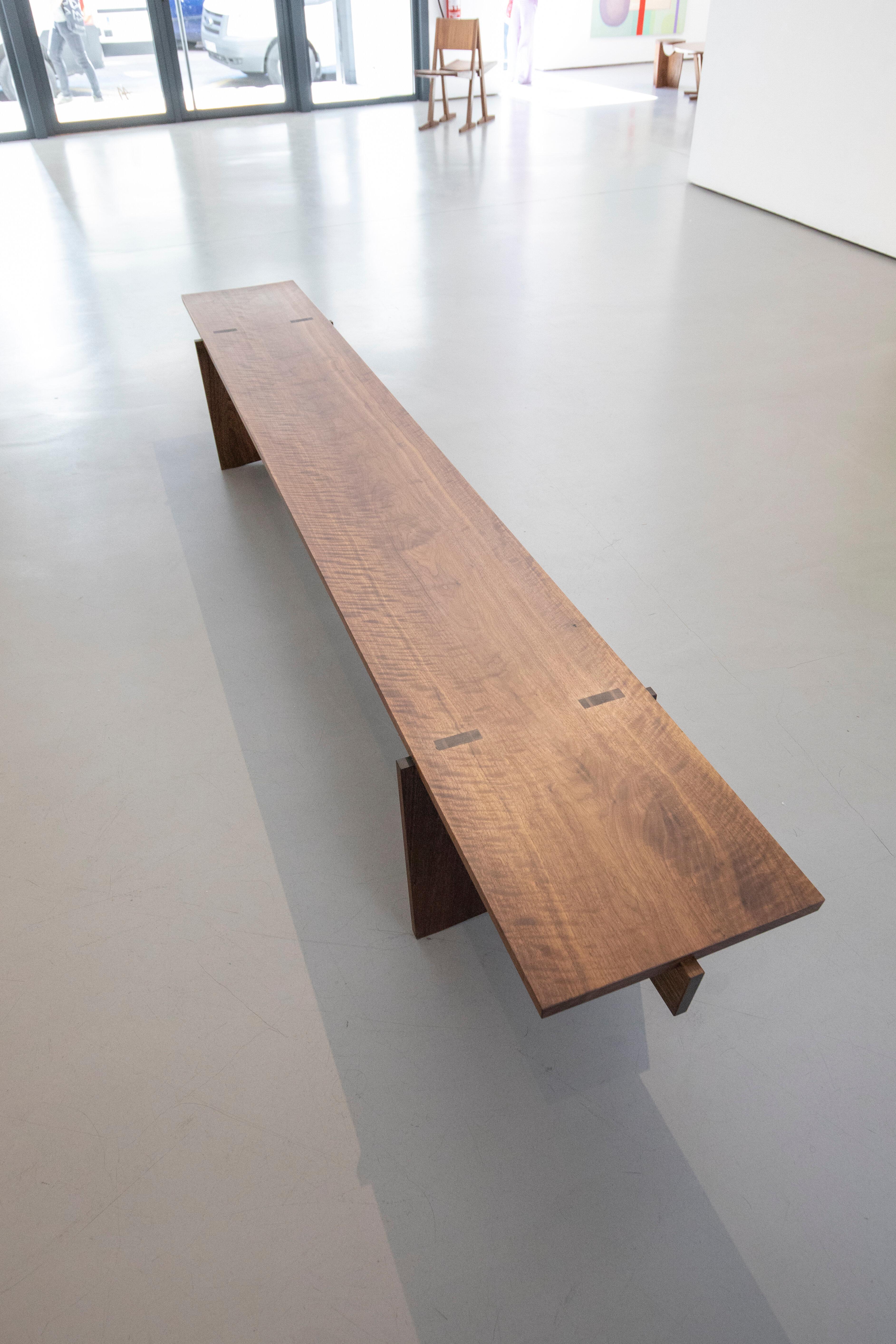 Banco de nogal negro de Frank Buschmann Moderno en venta