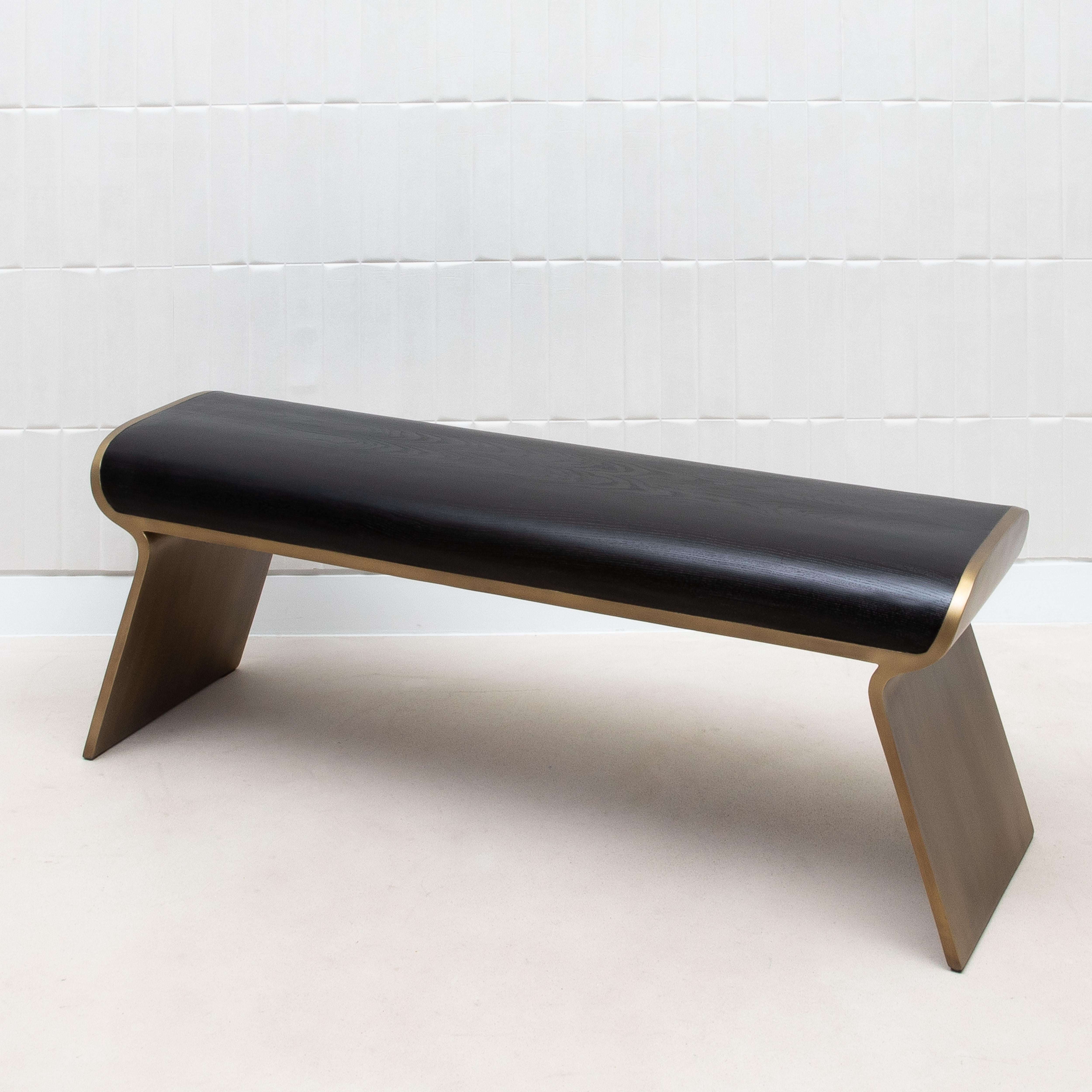 Bench in Black Oak with Bronze Patina Brass Legs by Kifu Paris In New Condition For Sale In West Hollywood, CA