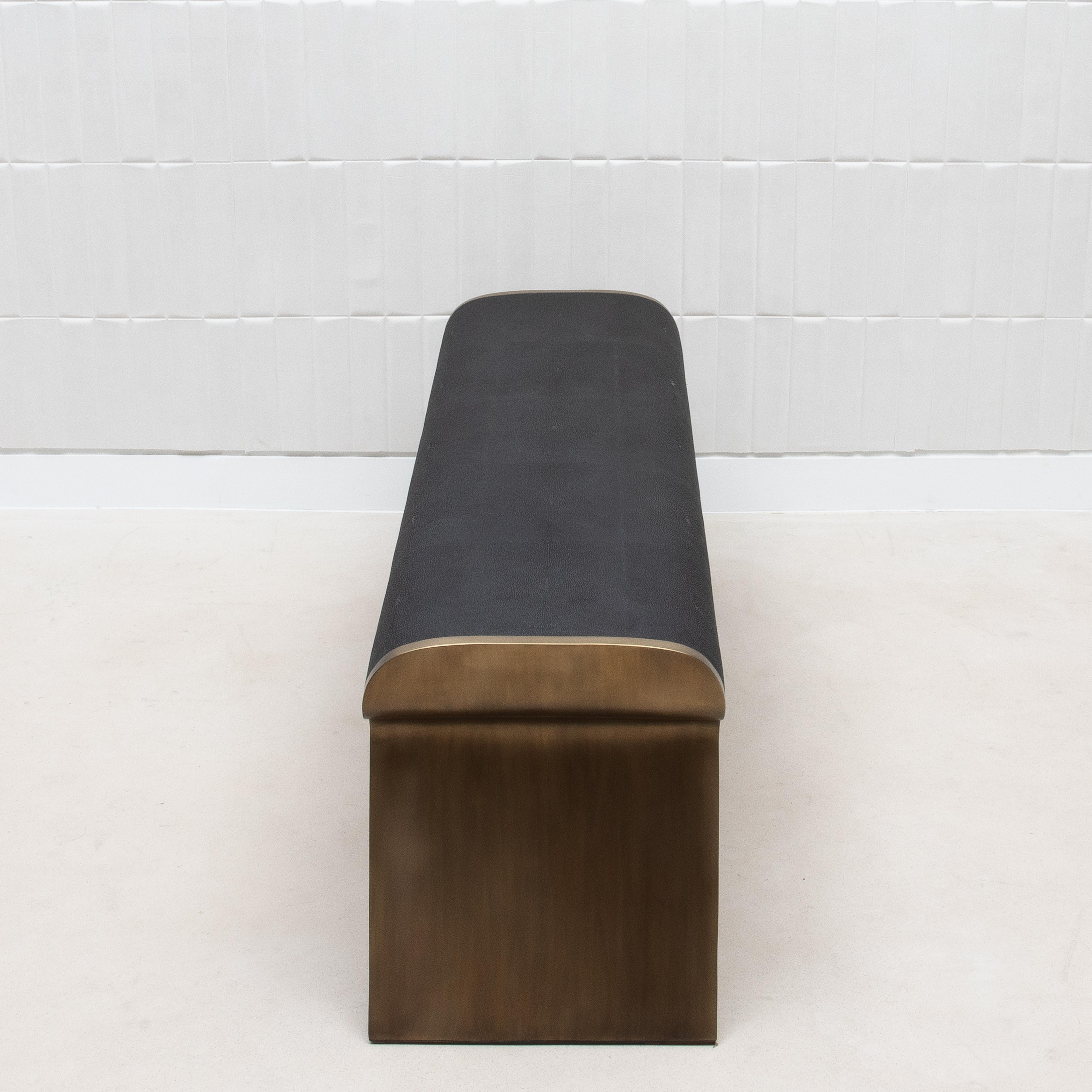 Hand-Crafted Bench in Black Shagreen with Bronze Patina Brass Legs by Kifu Paris For Sale