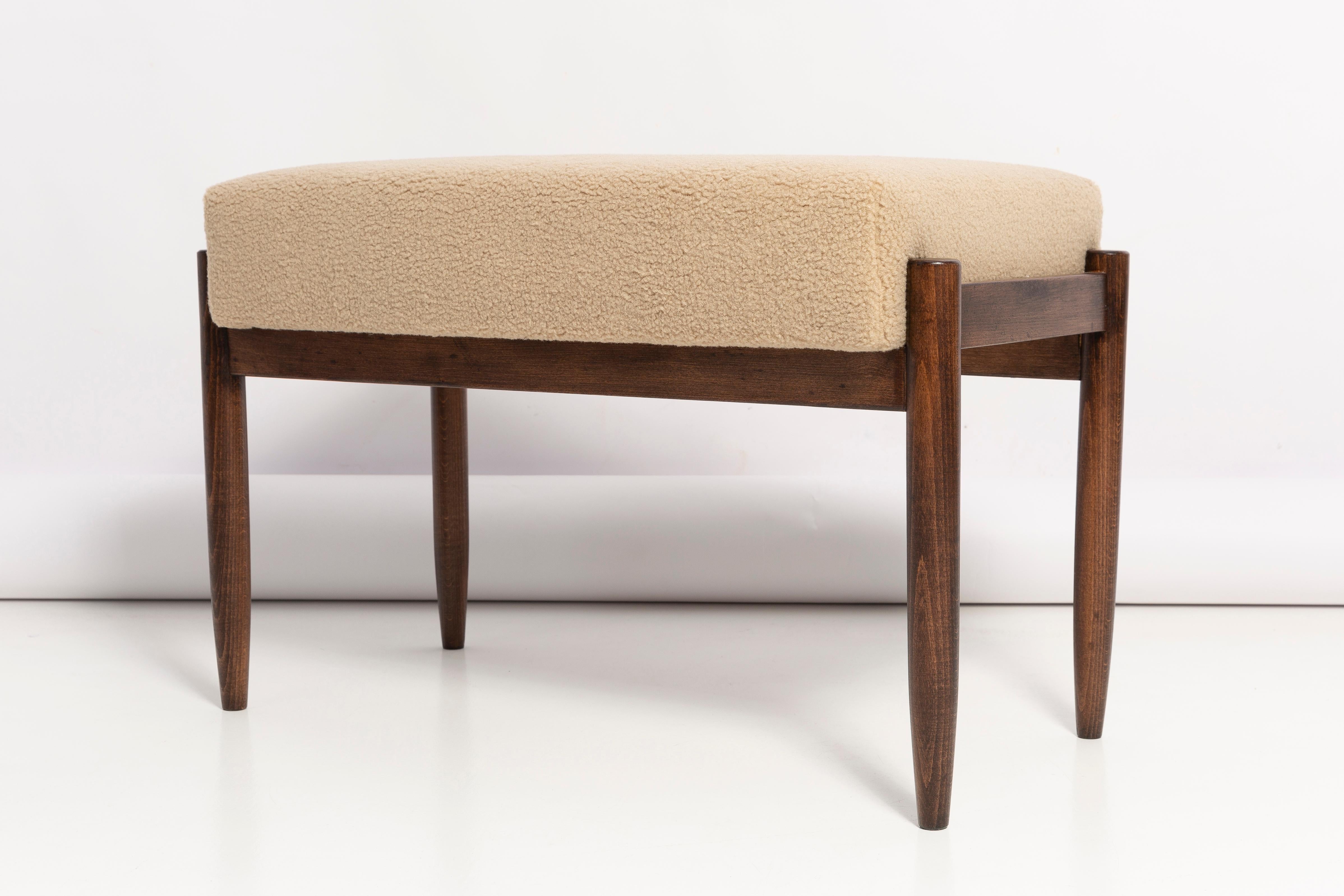 Mid-Century Modern Bench in Camel Boucle by Vintola Studio, Europe, Poland For Sale