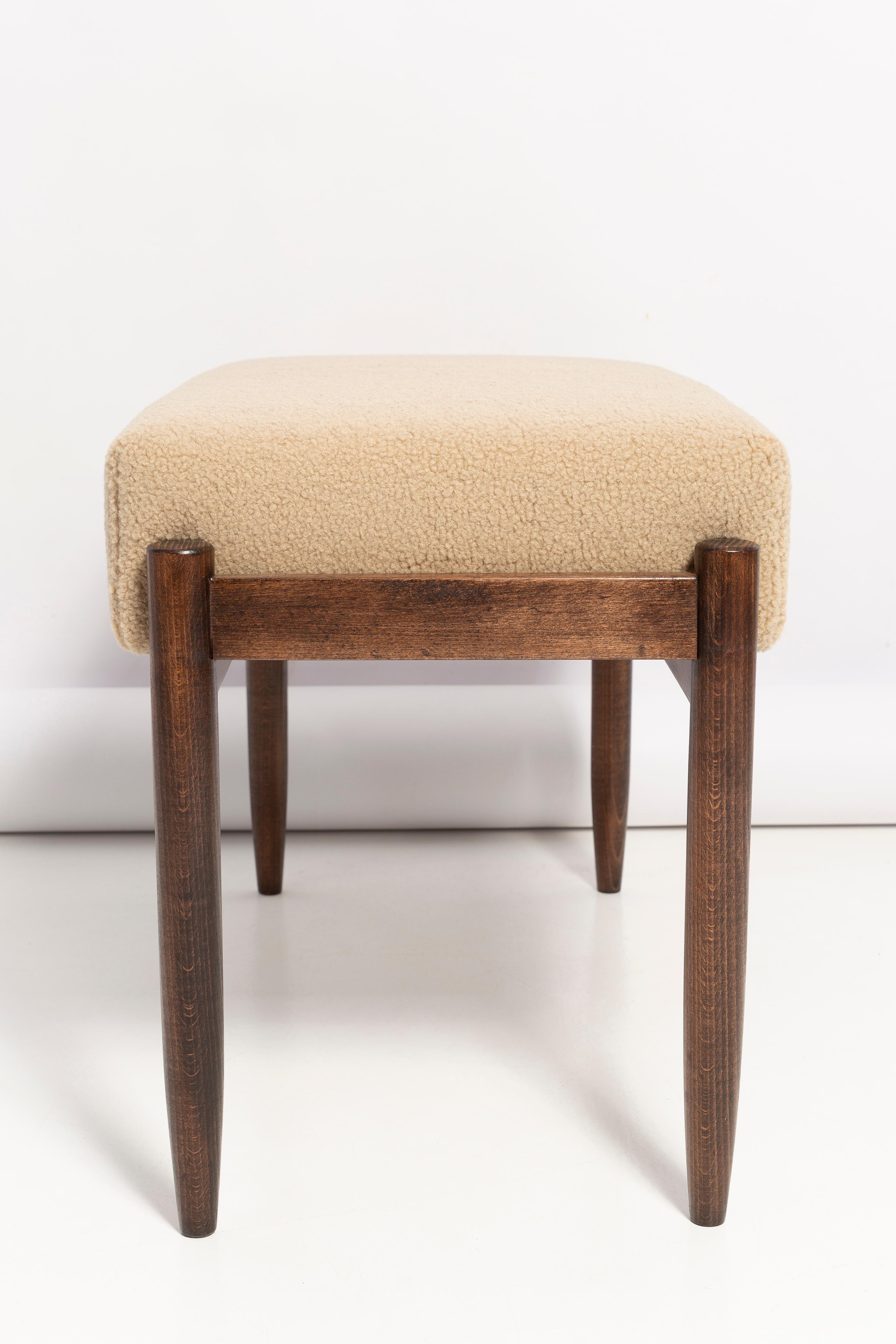 Hand-Crafted Bench in Camel Boucle by Vintola Studio, Europe, Poland For Sale