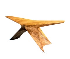 Bank aus geschnitztem kastanienholz mit bienenwachs-finish by Daniel Soffia