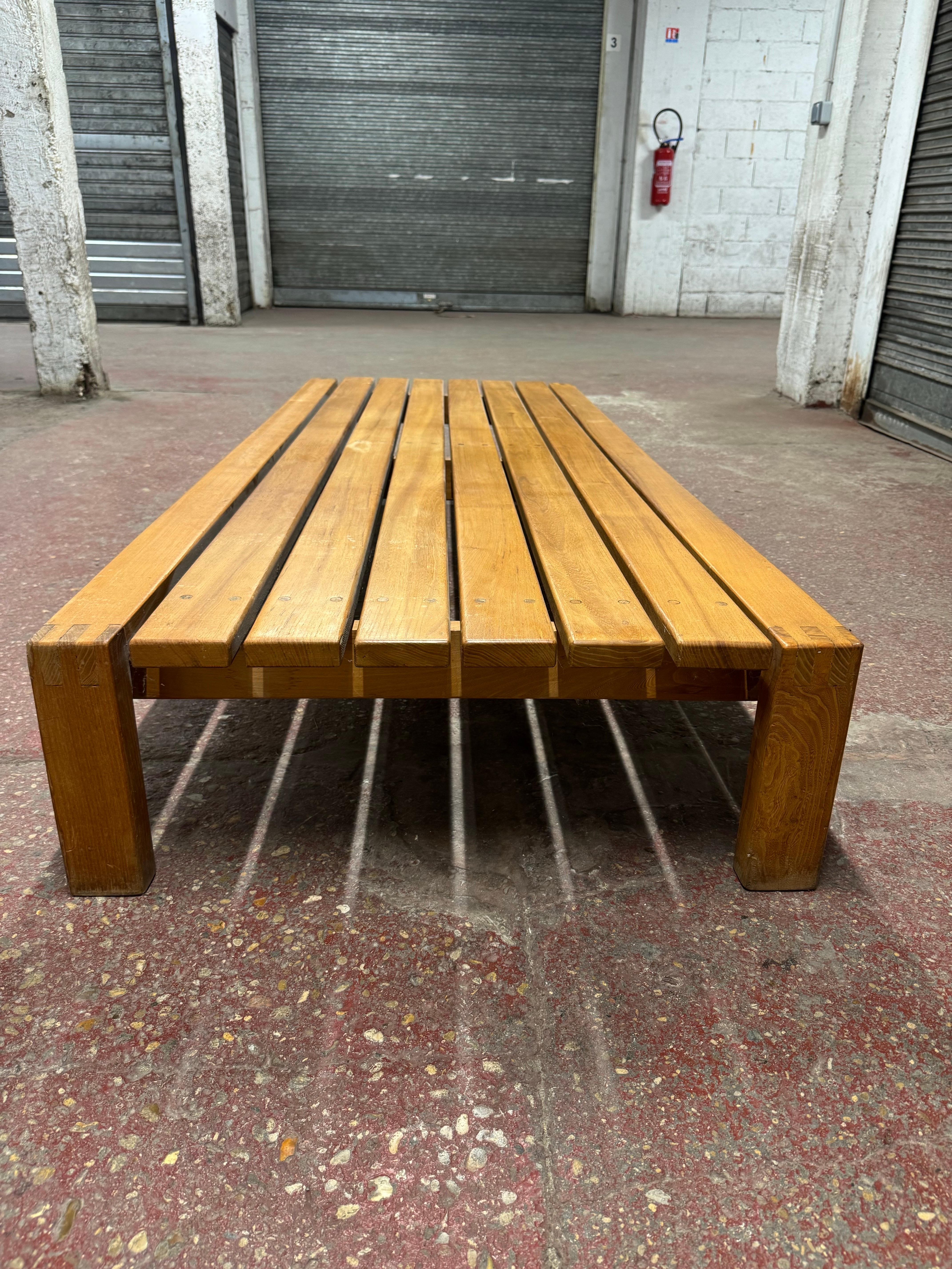 Banc en orme par  Maison Regain Bon état - En vente à Saint-Ouen, FR