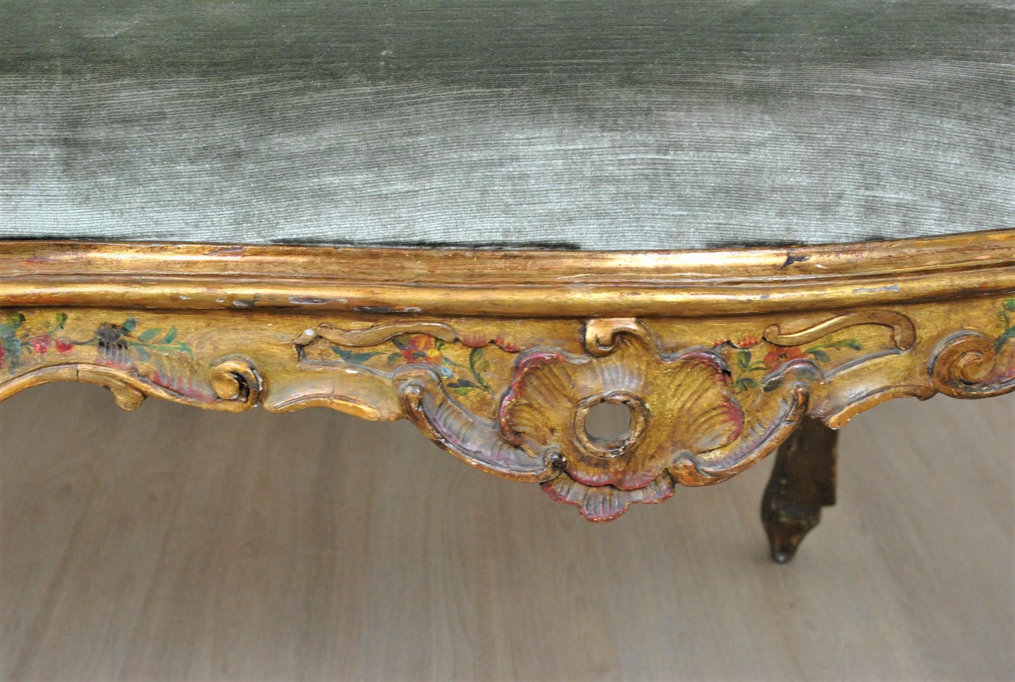 Bench in Lacquered and Gilded Wood, Venice, XIXth Century For Sale 2