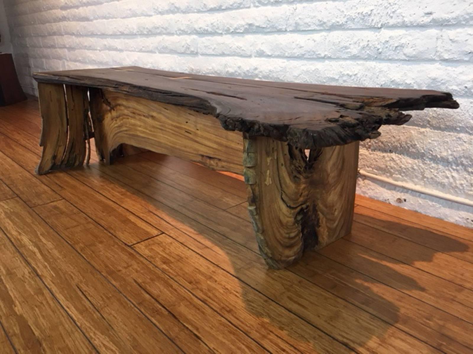 Bench in Pecan Wood with Inlay In Excellent Condition For Sale In Phoenix, AZ