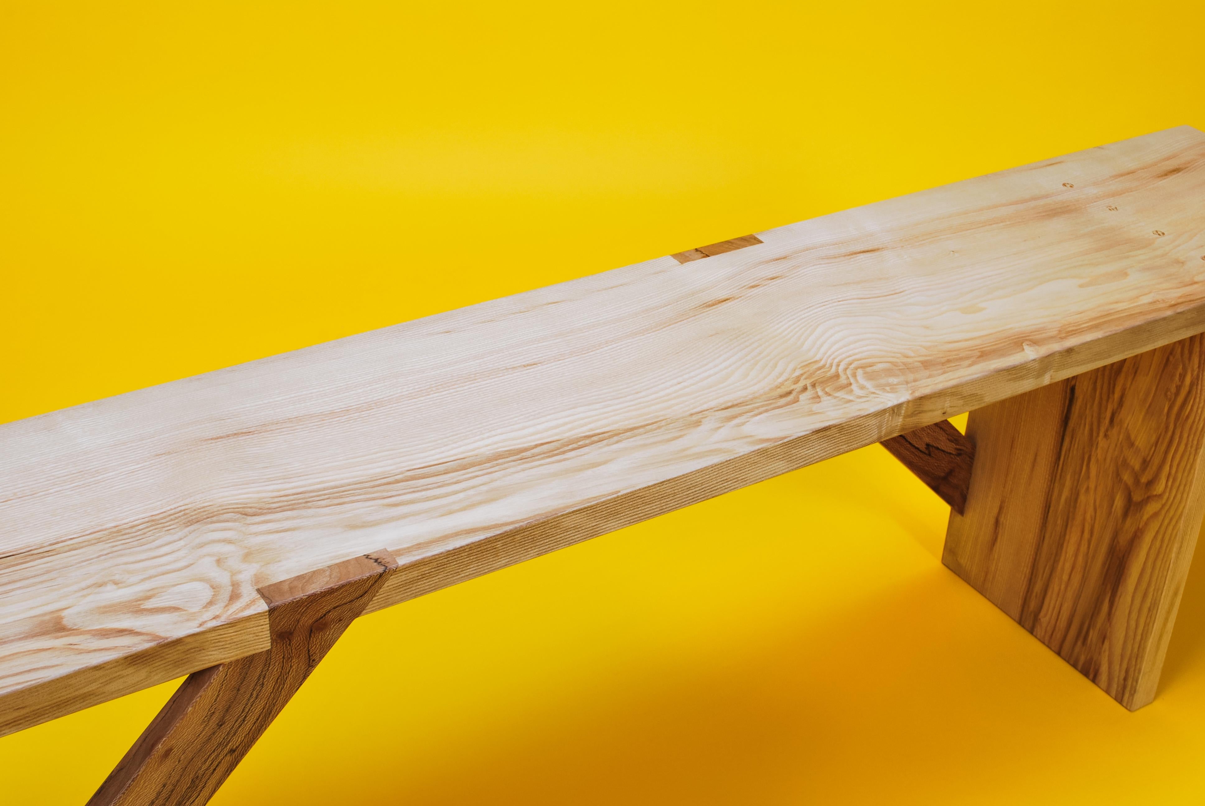Banc en frêne anglais massif et bois de rose de Londres fabriqué à la main avec trois sièges au Royaume-Uni en vente 2