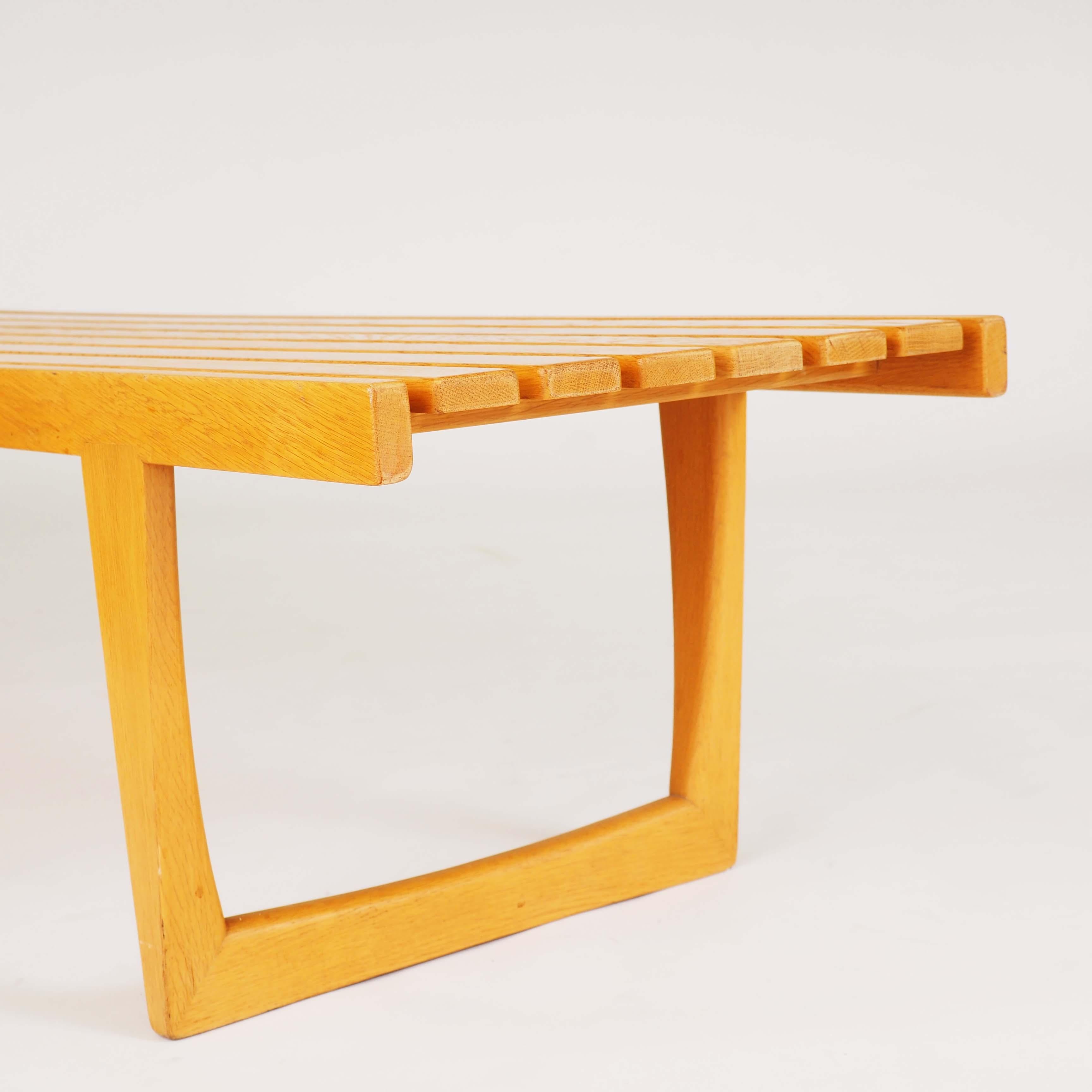 Bench in Solid Oak, Tokyo, by Yngvar Sandström for NK, Sweden In Good Condition For Sale In Goteborg, SE