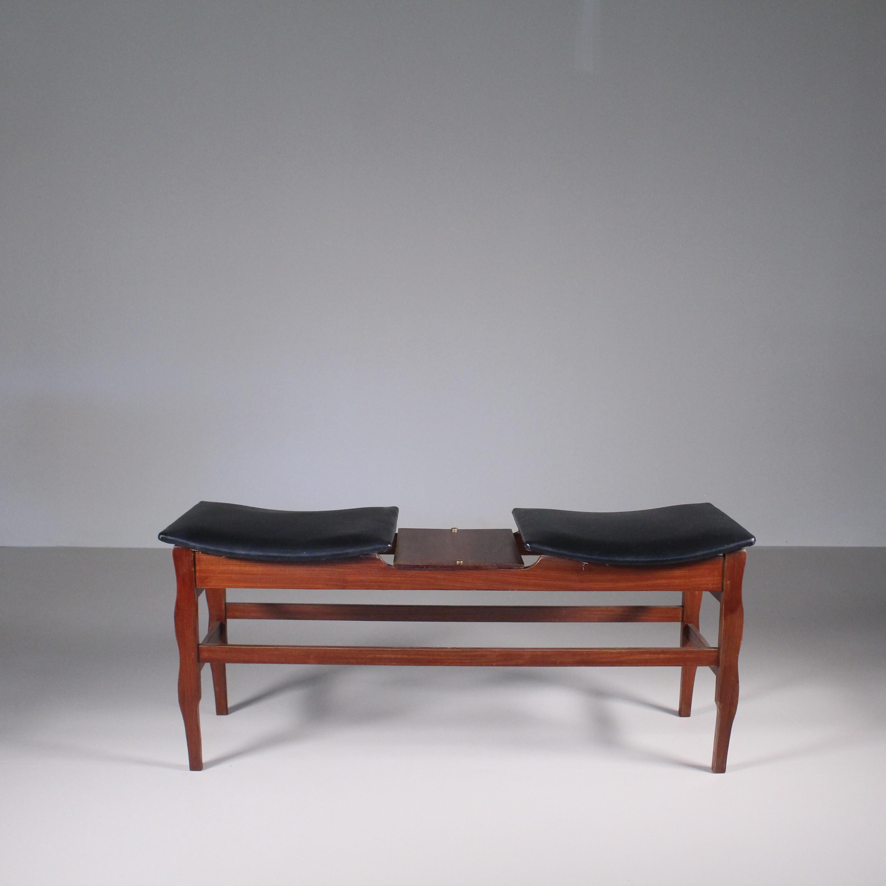 Bench in Wood E Black Leather Seats 7
