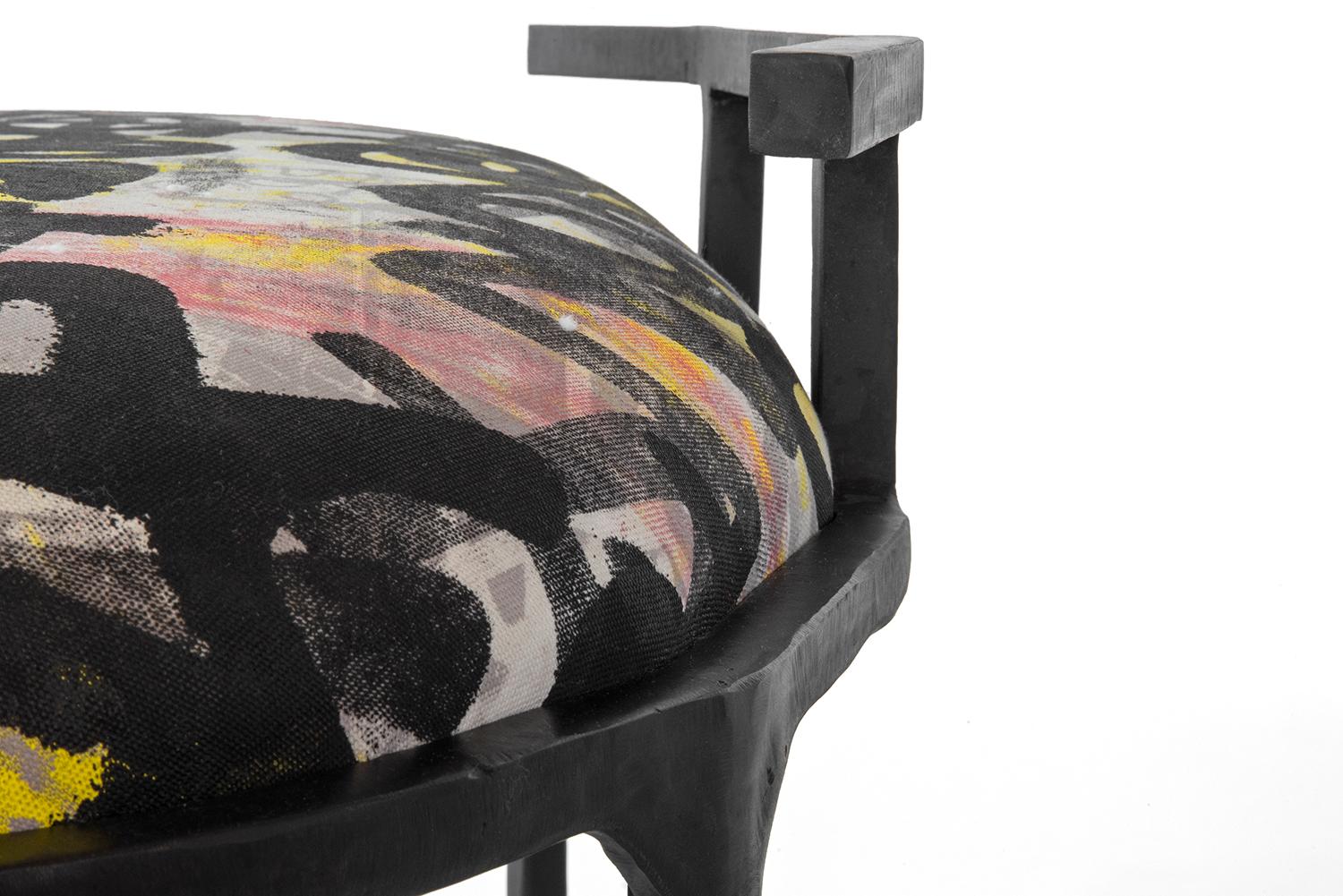 Bench Loveseat Chair/Handmade GraffitiTextile Modern/Contemporary Wachsstahl im Zustand „Neu“ im Angebot in Bronx, NY
