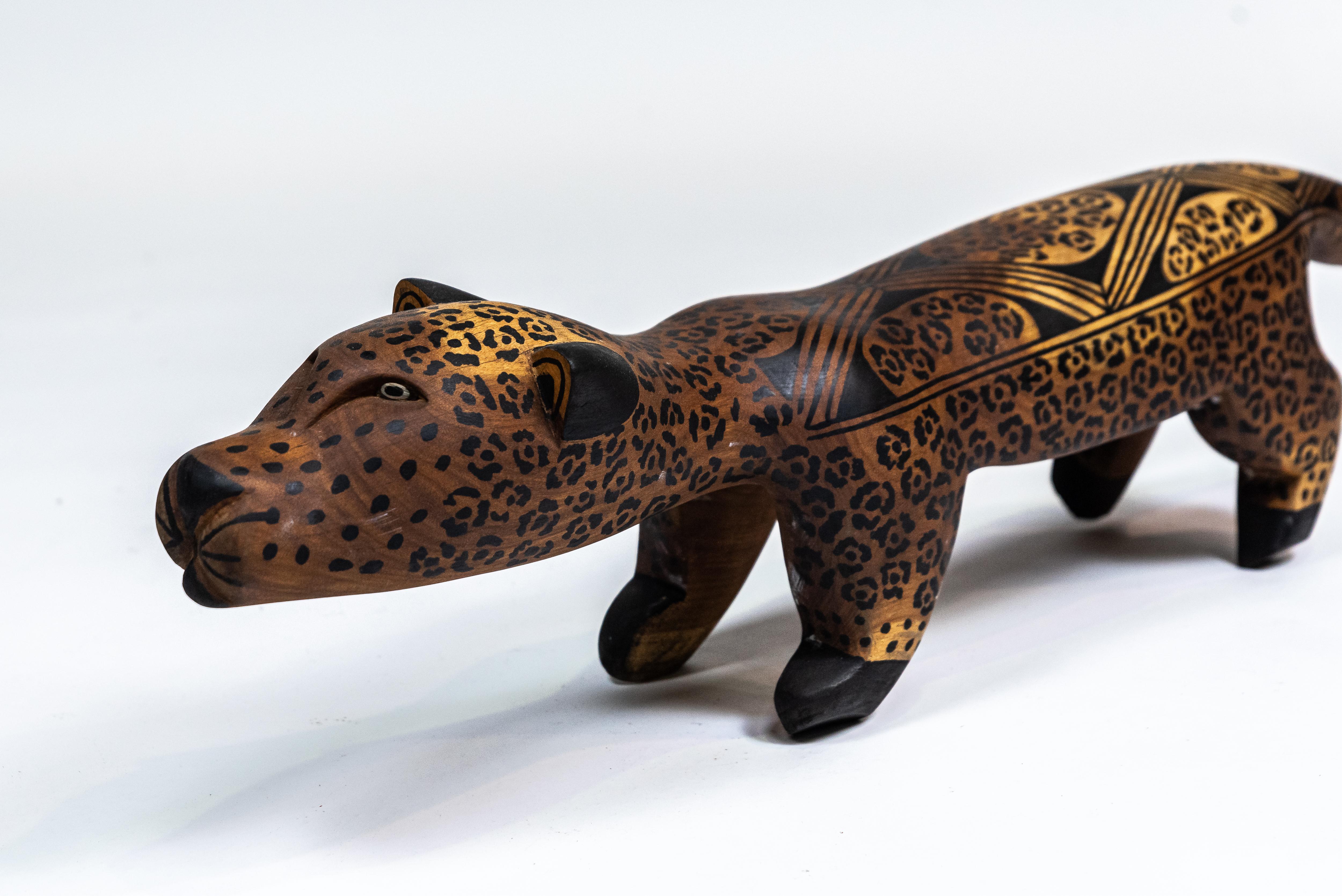 Primitivo Arte indigena brasiliana contemporanea. Panchina scultorea 