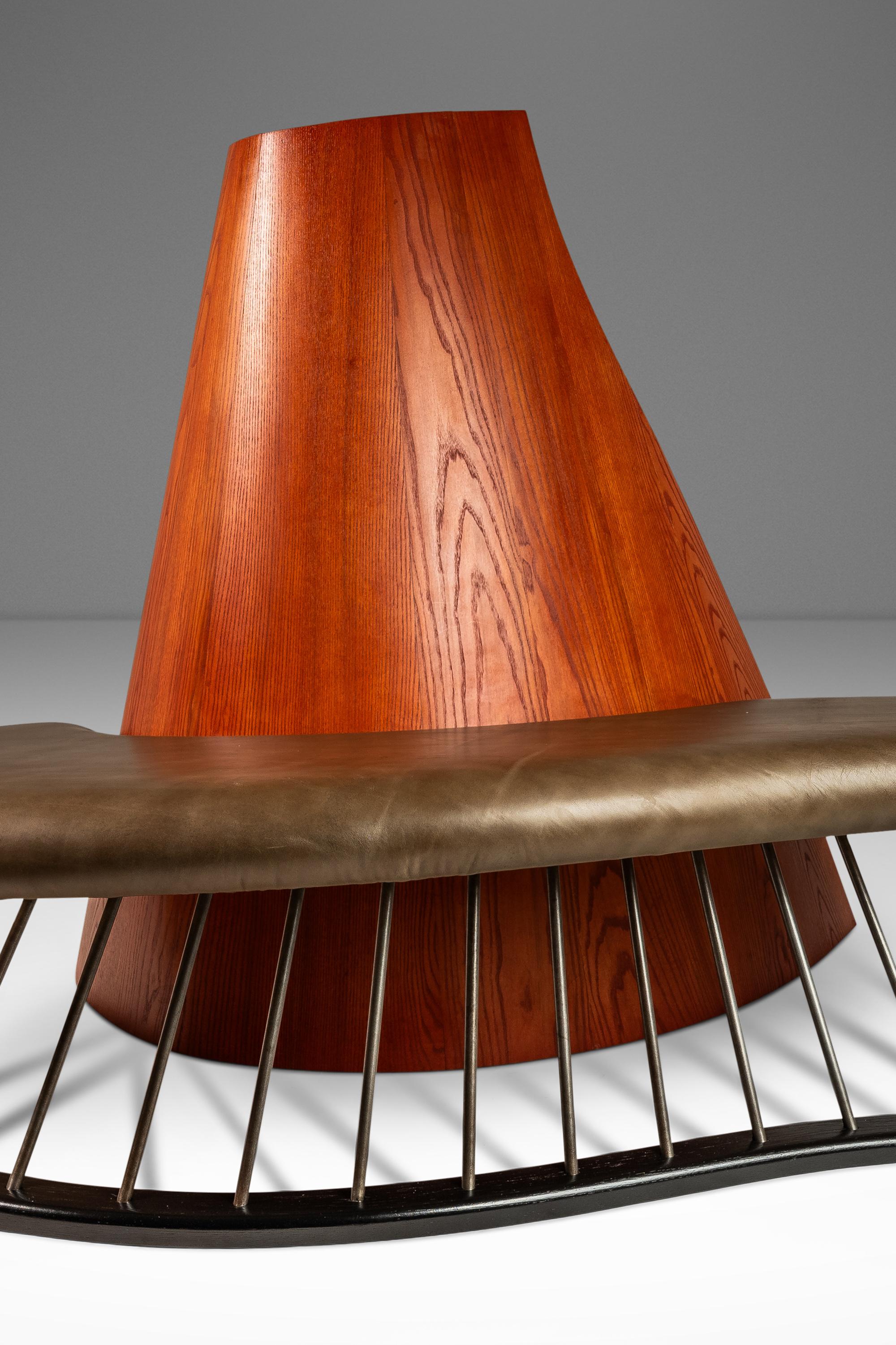 Banc / canapé en chêne et cuir à la manière de Thomas Stender, vers  1980s en vente 8