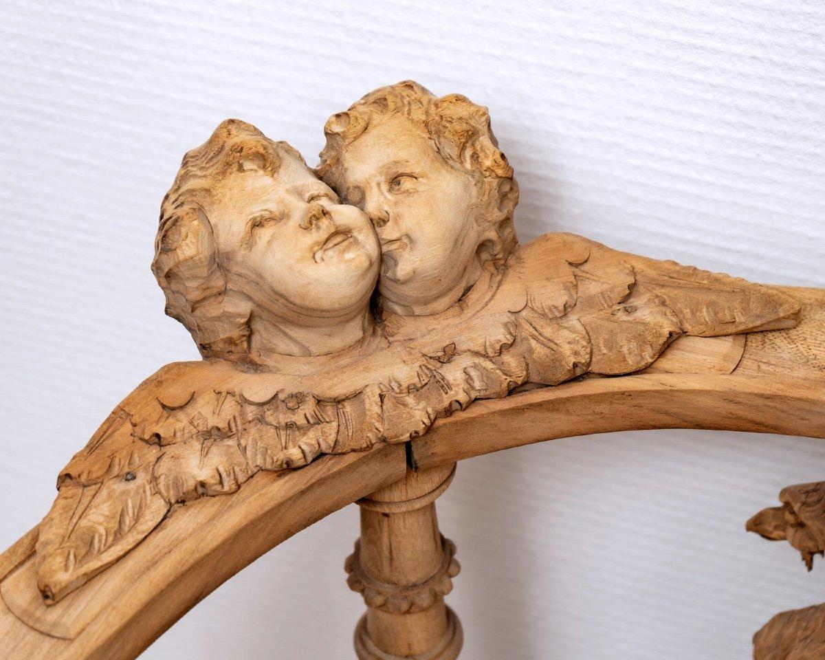 Bench Three Seater Solid Walnut - Decor With Putti - Neo-renaissance - XIXth In Good Condition In CRÉTEIL, FR
