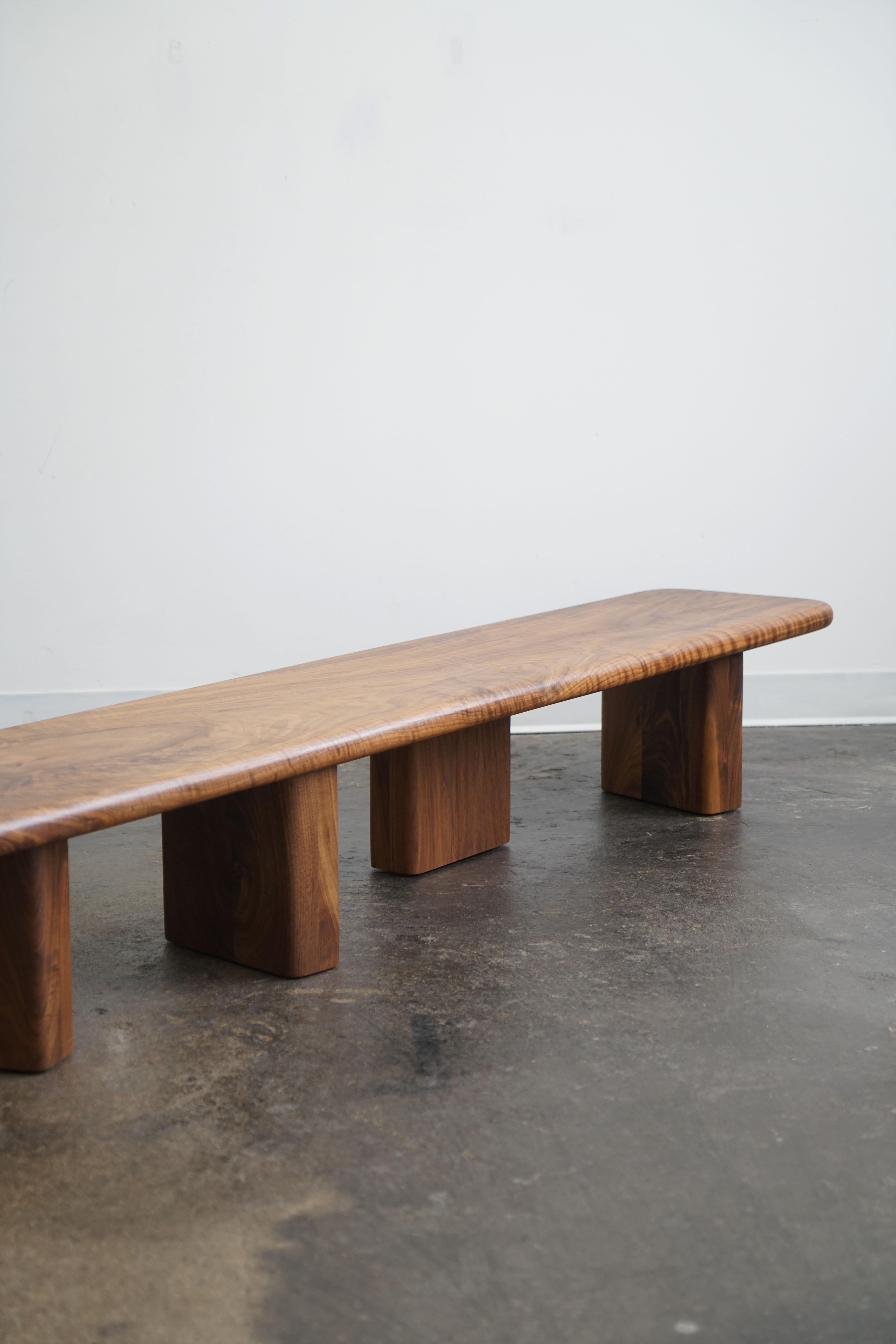 Organico moderno Panchina moderna 