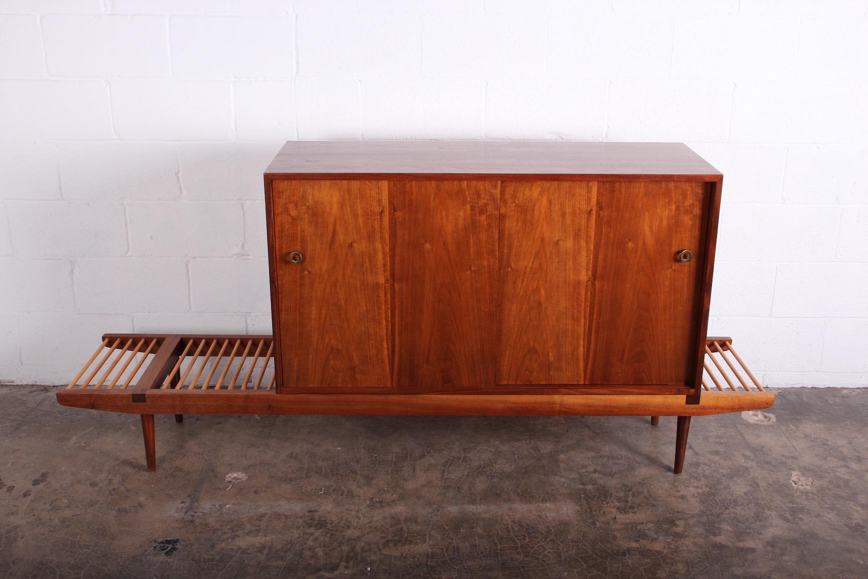 Bench with Cabinet by Glenn of California In Good Condition In Dallas, TX