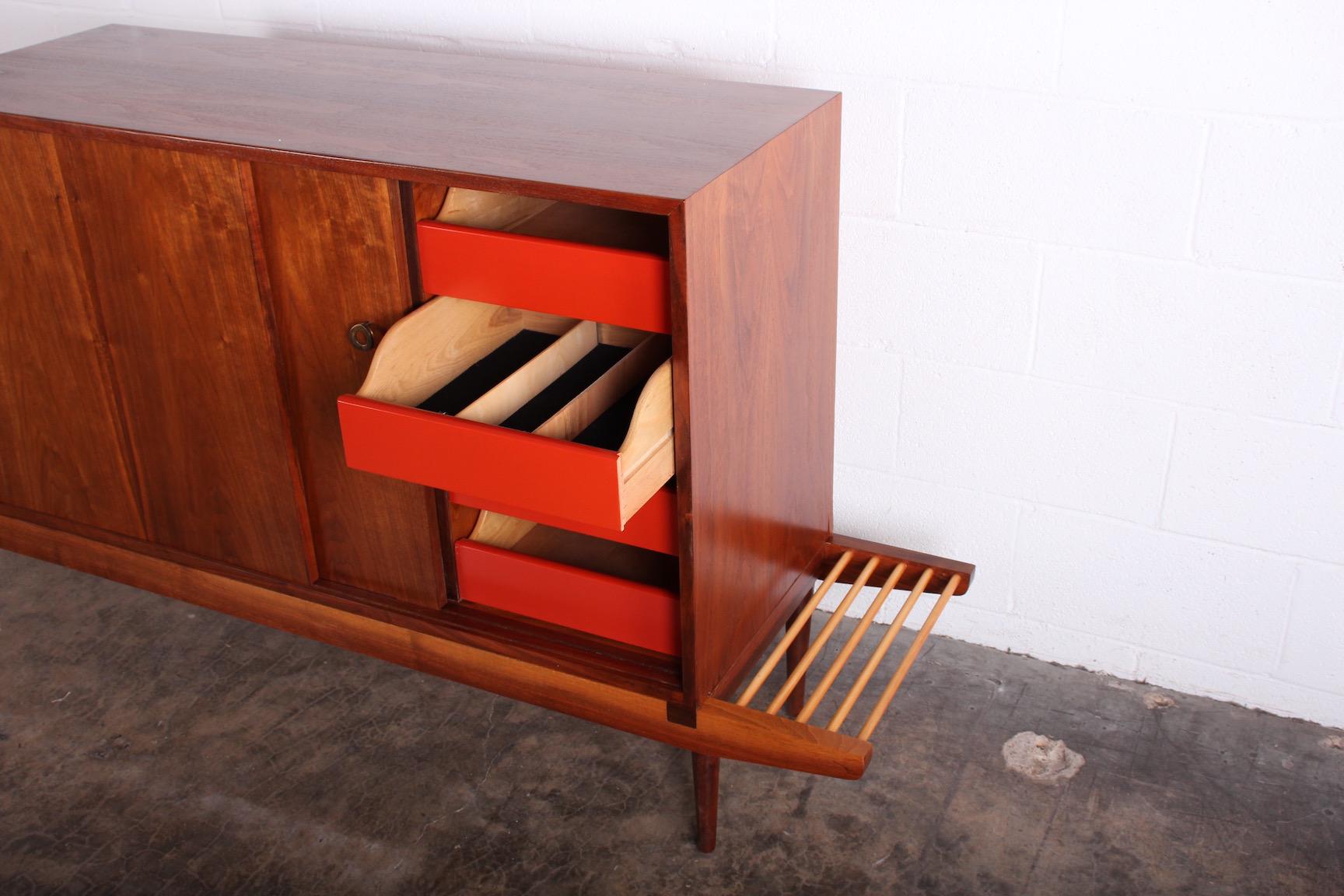 Bench with Cabinet by Glenn of California 4