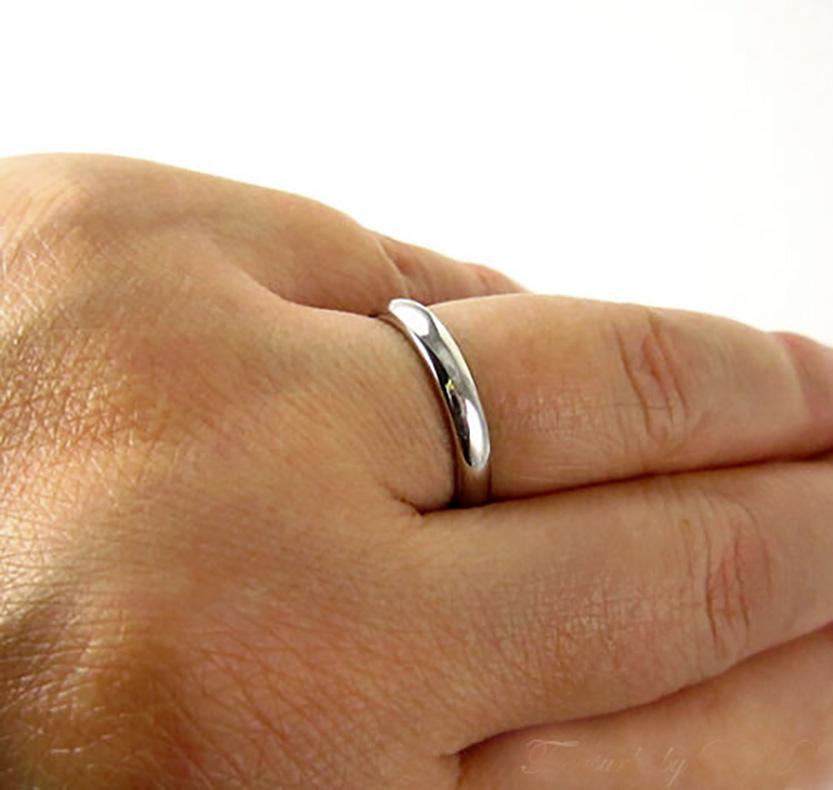 Benchmark Solid Platinum 950 Plain Wedding Band Ring Comfort Fit For Sale 1