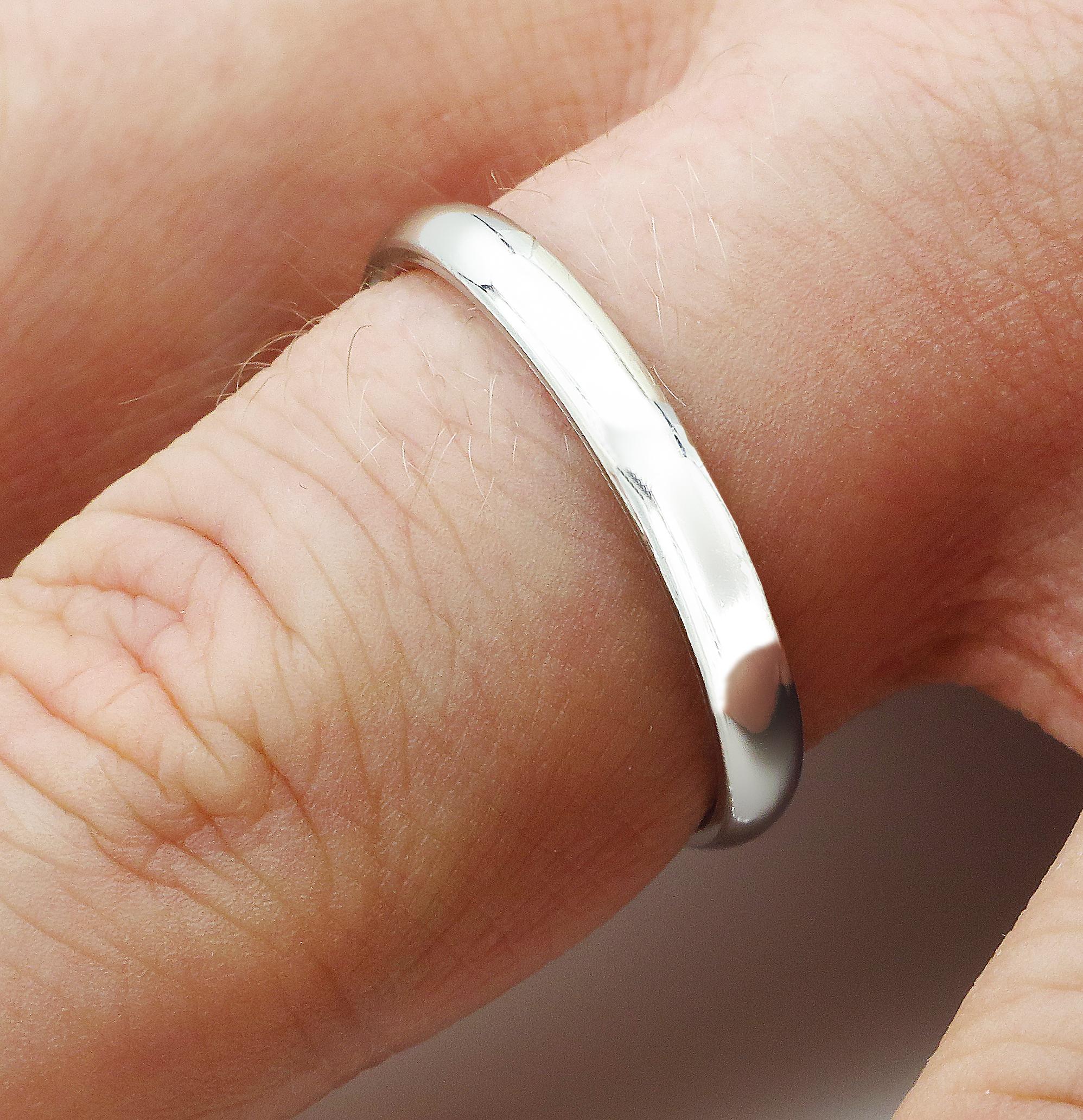 Benchmark Solid Platinum 950 Plain Wedding Band Ring Comfort Fit  For Sale 2
