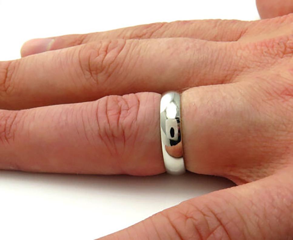 Benchmark Solid Platinum 950 Plain Wedding Band Ring Comfort Fit For Sale 6