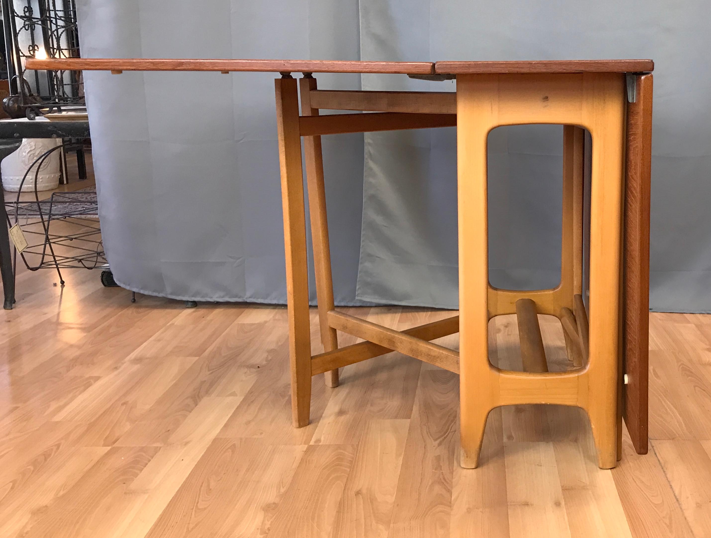 Beech Bendt Winge Designed Drop-Leaf Dining Table for Kleppe Møbelfabrik