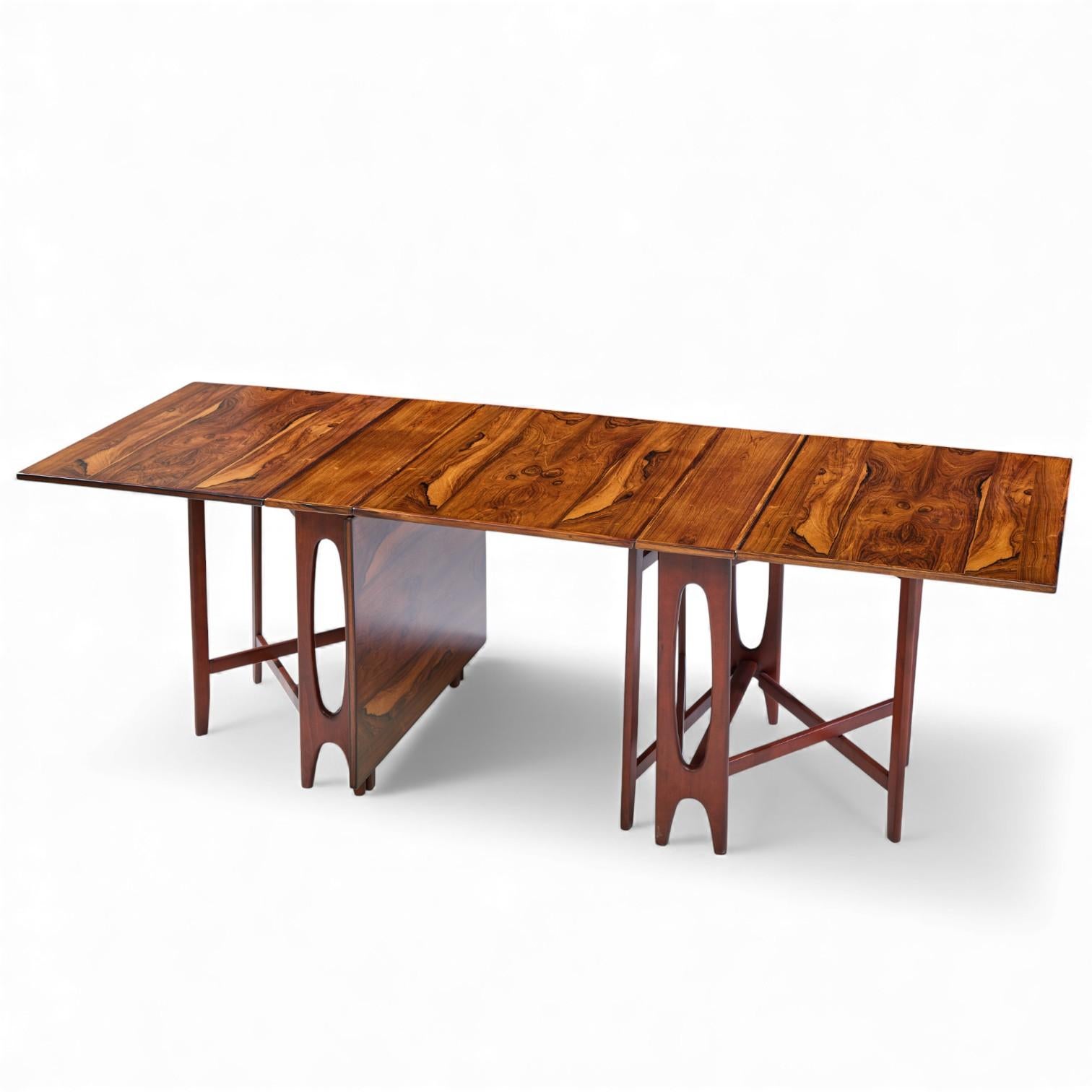 Table de salle à manger en palissandre norvégien du Micentenaire Bendt Winge - Paire en vente 8