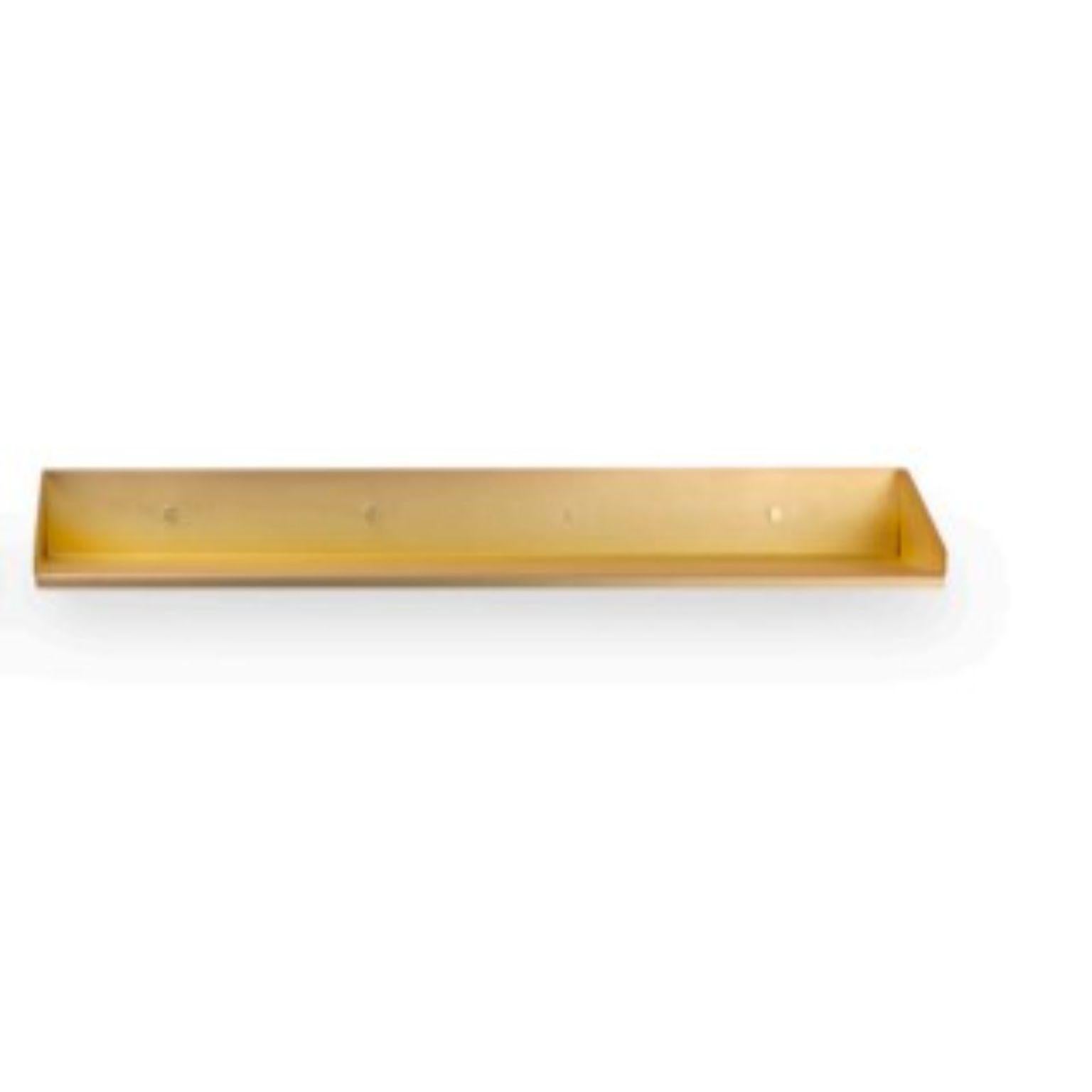 Bendy large shelf by Mingardo
Dimensions: D95 x W25 x H10 cm 
Materials: matt brass plated stainless steel
Weight: 8 kg

Also available in different finishes and dimensions.

Bendy is a shelf made of a single stainless steel foil, folded and