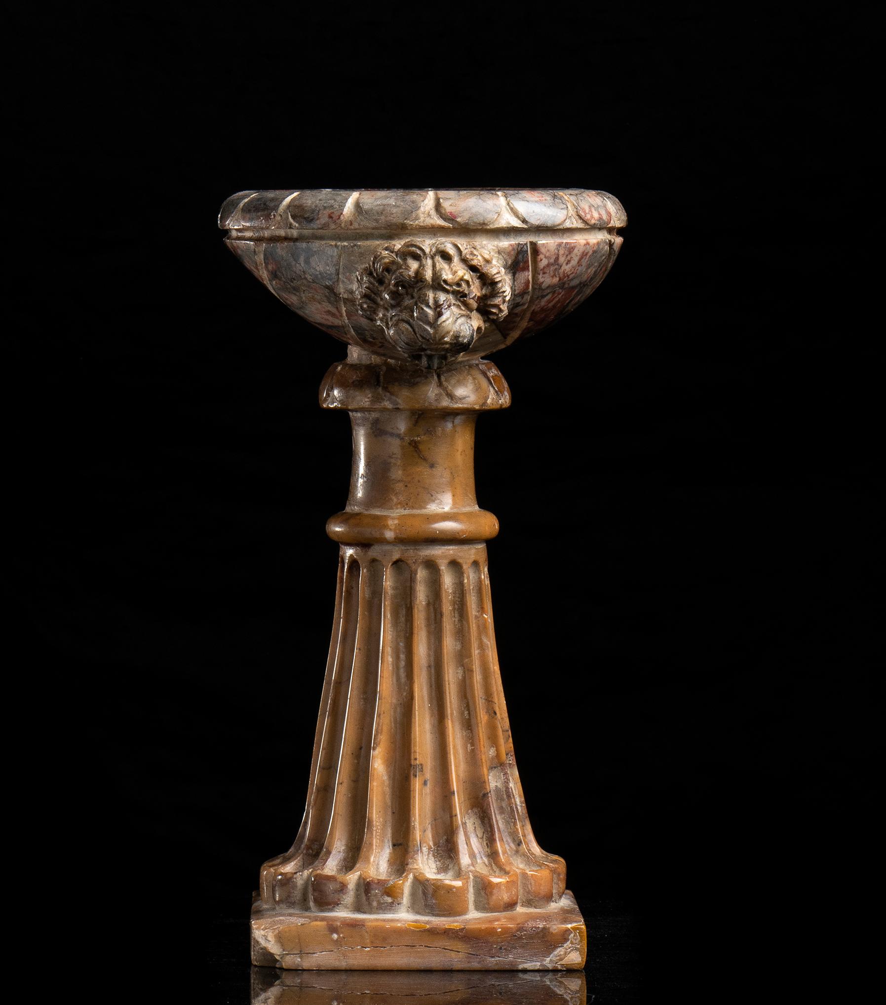 A large Italian Carved Africano And Giallo Antico Marble Tazza Roman Ambit 18th For Sale 1