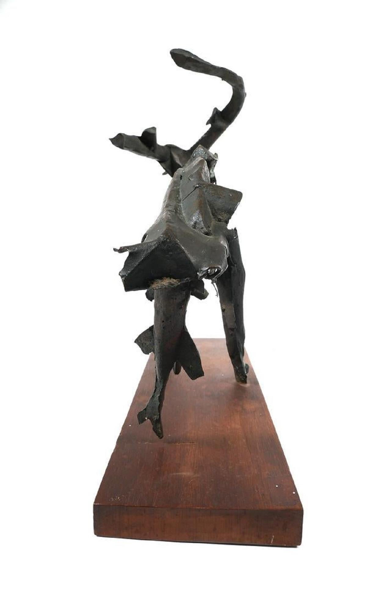 Sculpture en bronze d'une chèvre ou d'un bélier brutaliste abstrait, réalisée par l'artiste WPA et montée sur une base en vente 2
