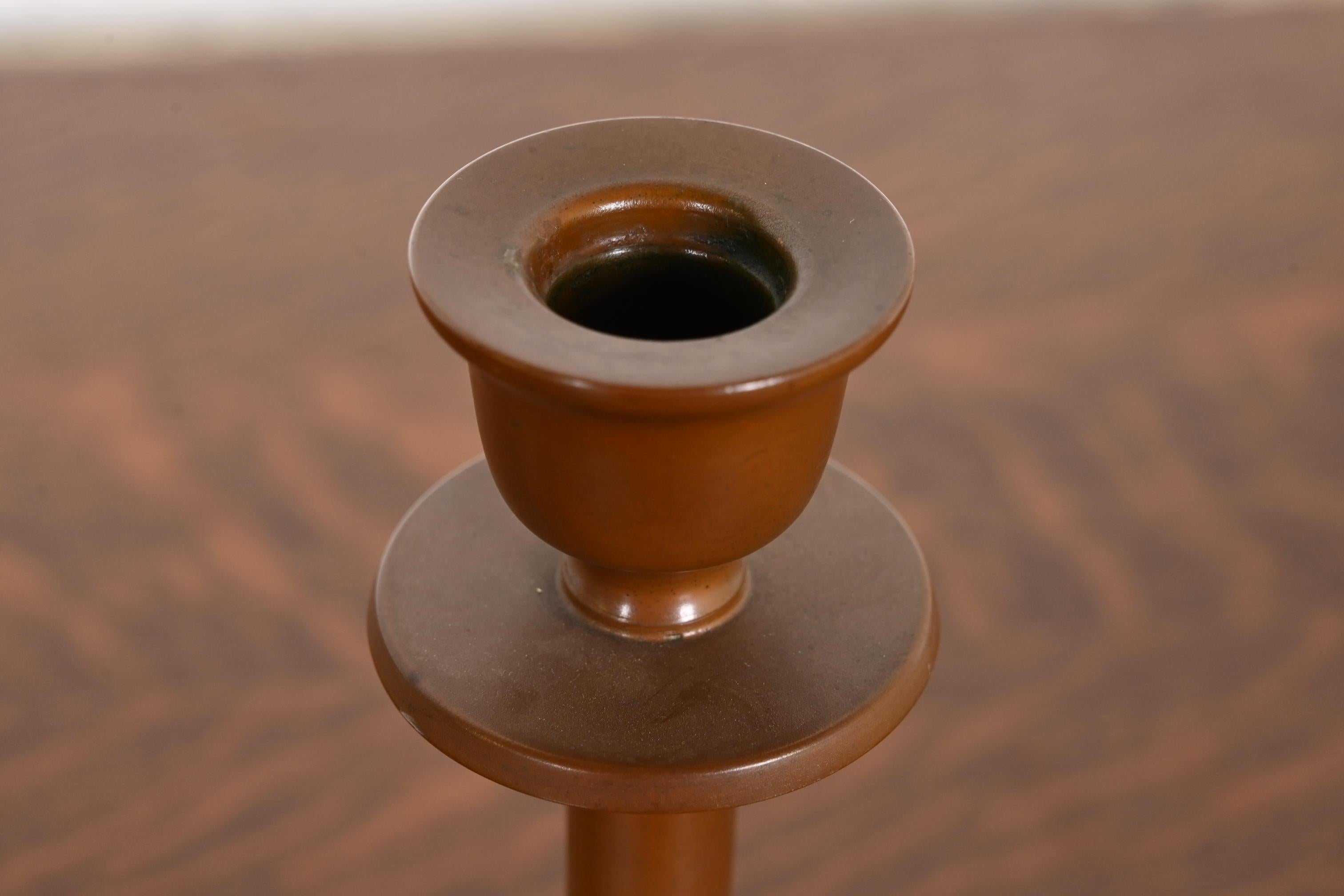 Bronzo Candelieri in bronzo dello Studio A di Benedict, circa 1910 in vendita