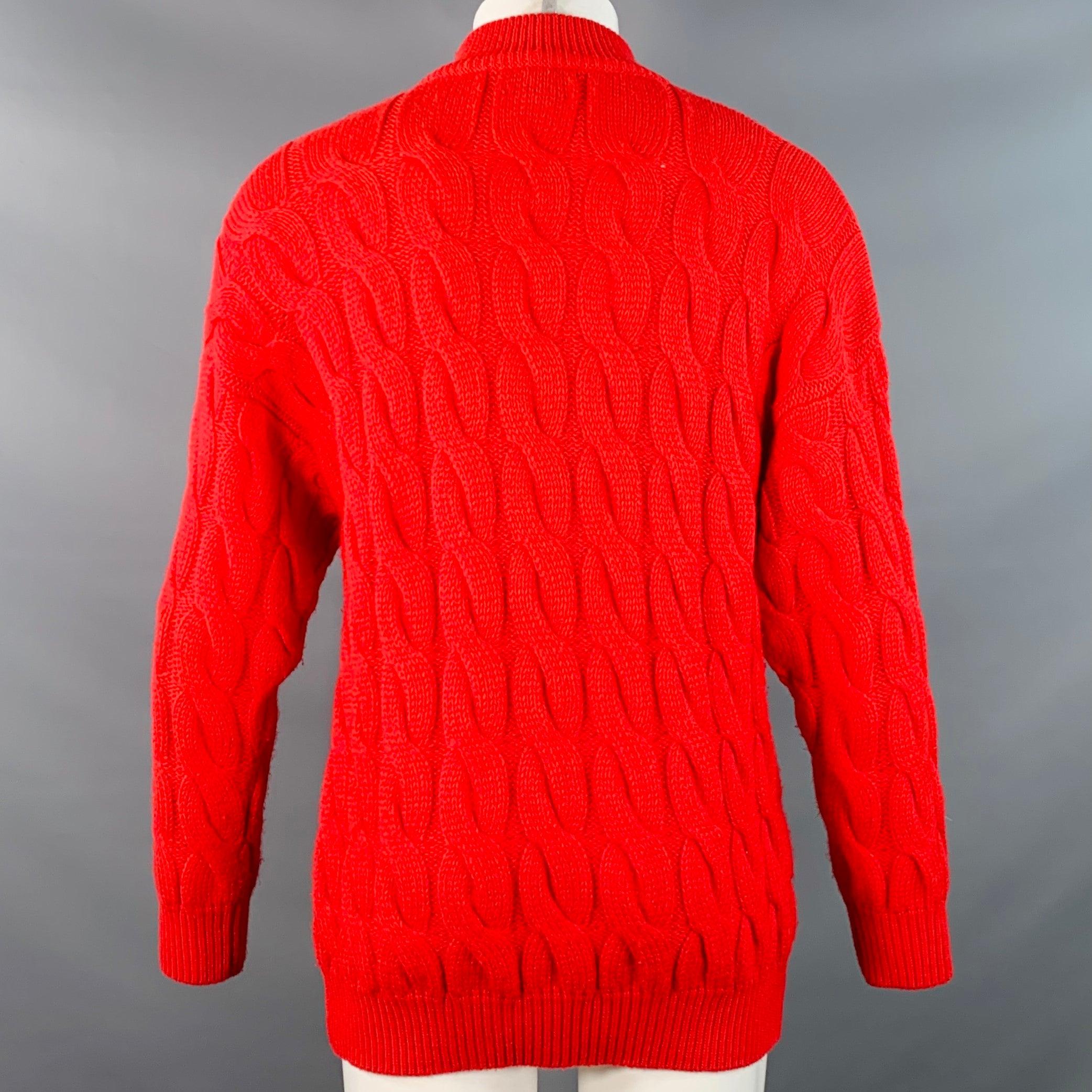 Men's BENETTON Size M Red Cable Knit Wool Acrylic Crew Neck Sweater For Sale