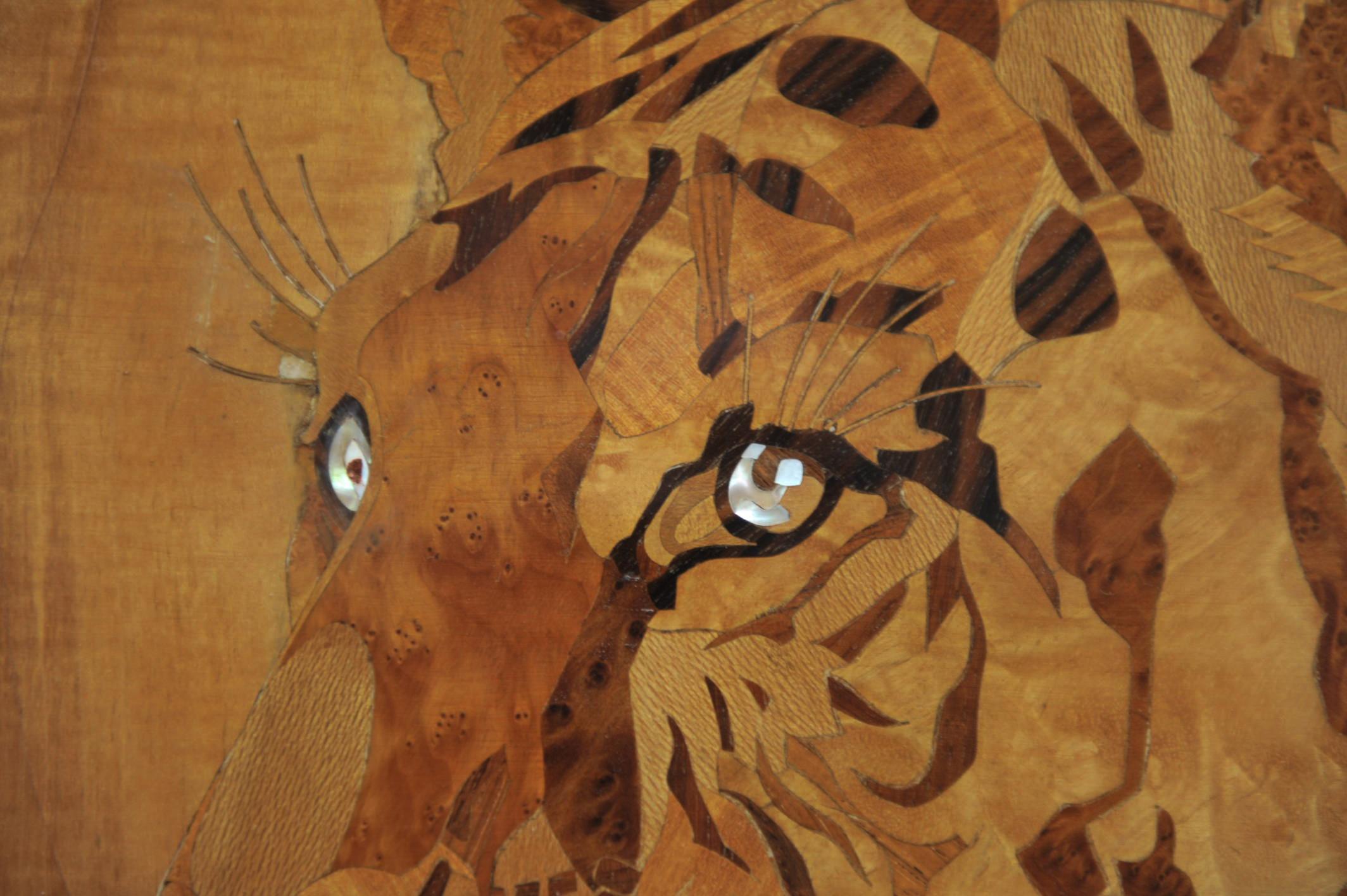 Bengal Tiger in Marquetry Wood Pannel Signed Pierre Rosenau, circa 1930 For Sale 2